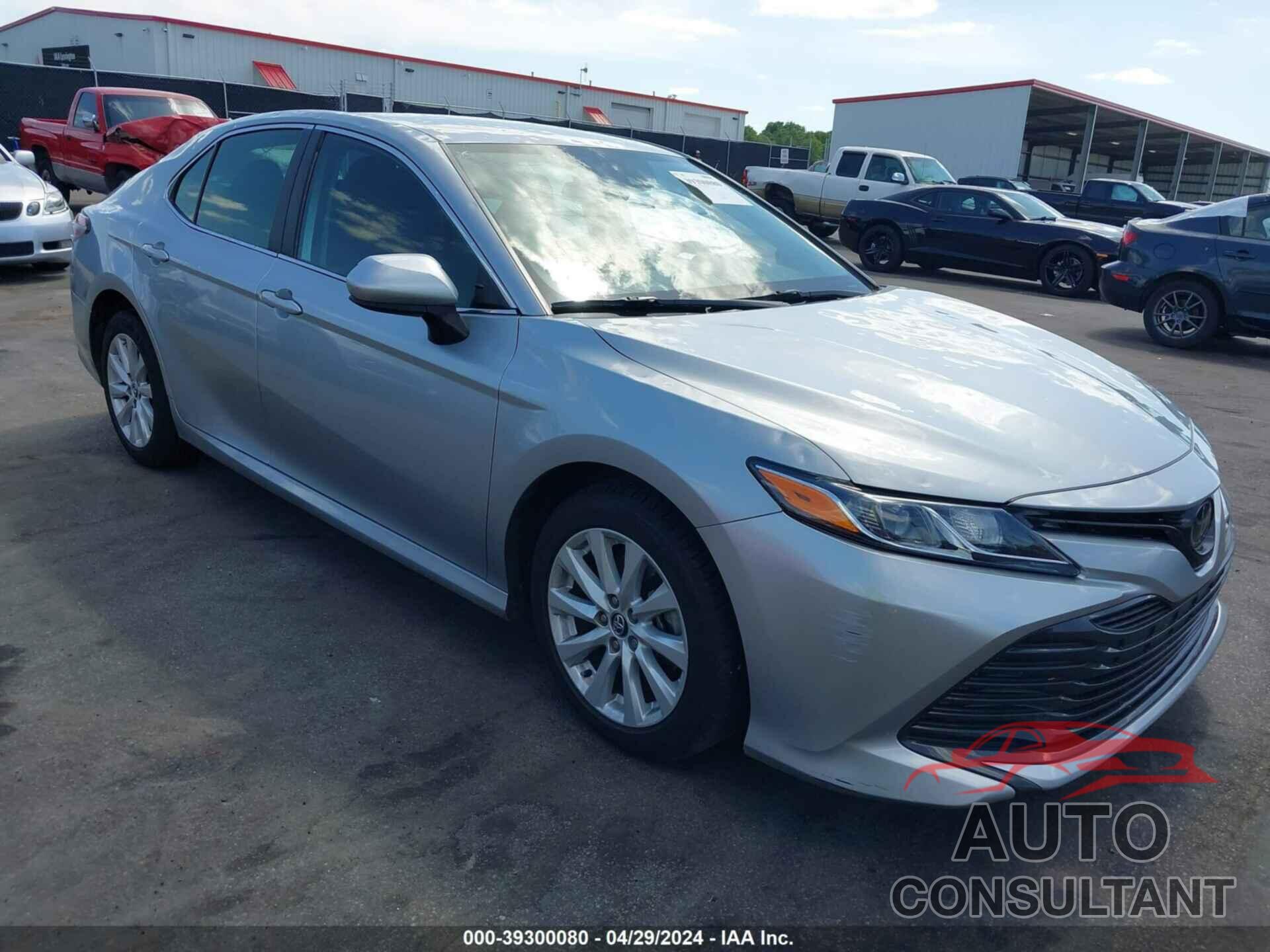 TOYOTA CAMRY 2020 - 4T1C11AK1LU876228