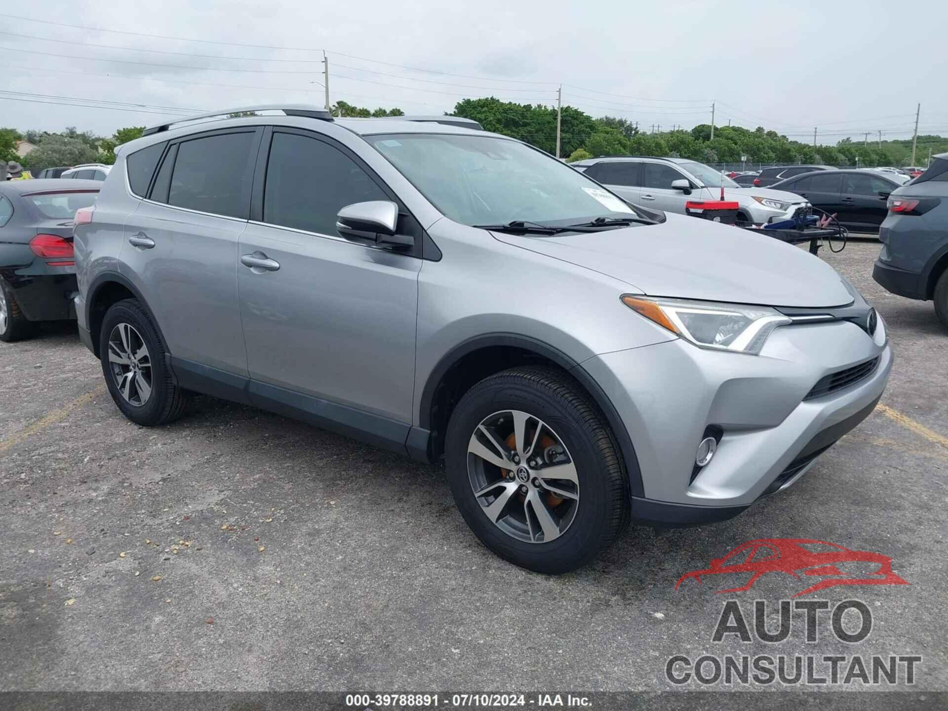 TOYOTA RAV4 2018 - 2T3WFREV8JW521336