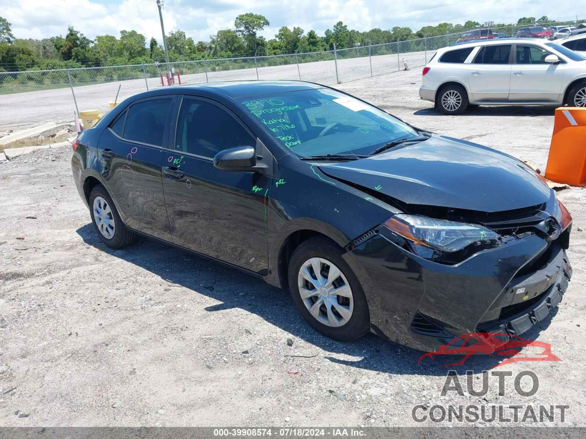 TOYOTA COROLLA 2017 - 5YFBURHE9HP710954