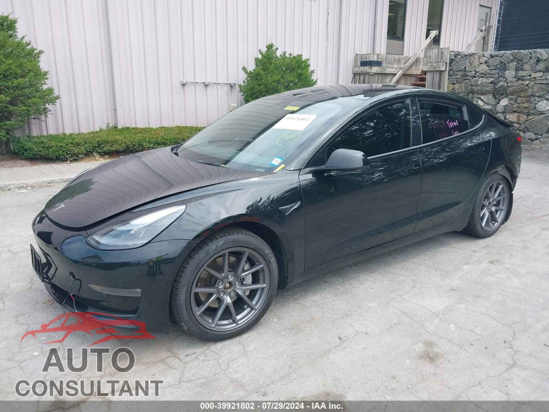 TESLA MODEL 3 2022 - 5YJ3E1EB5NF246548