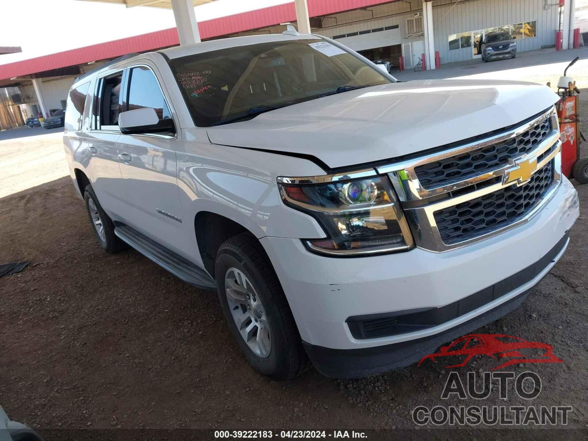 CHEVROLET SUBURBAN 2017 - 1GNSCHKC4HR221881