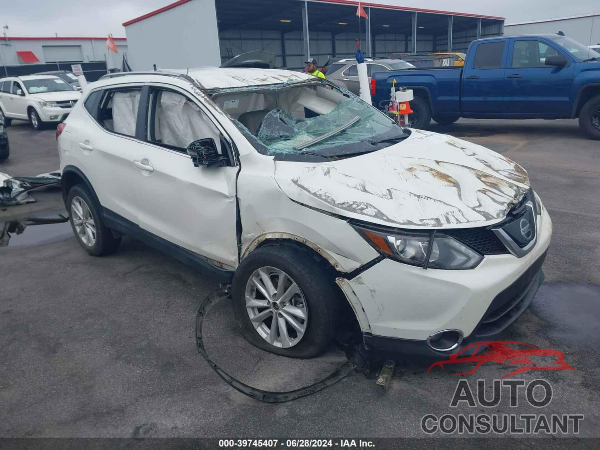 NISSAN ROGUE SPORT 2019 - JN1BJ1CP7KW237785