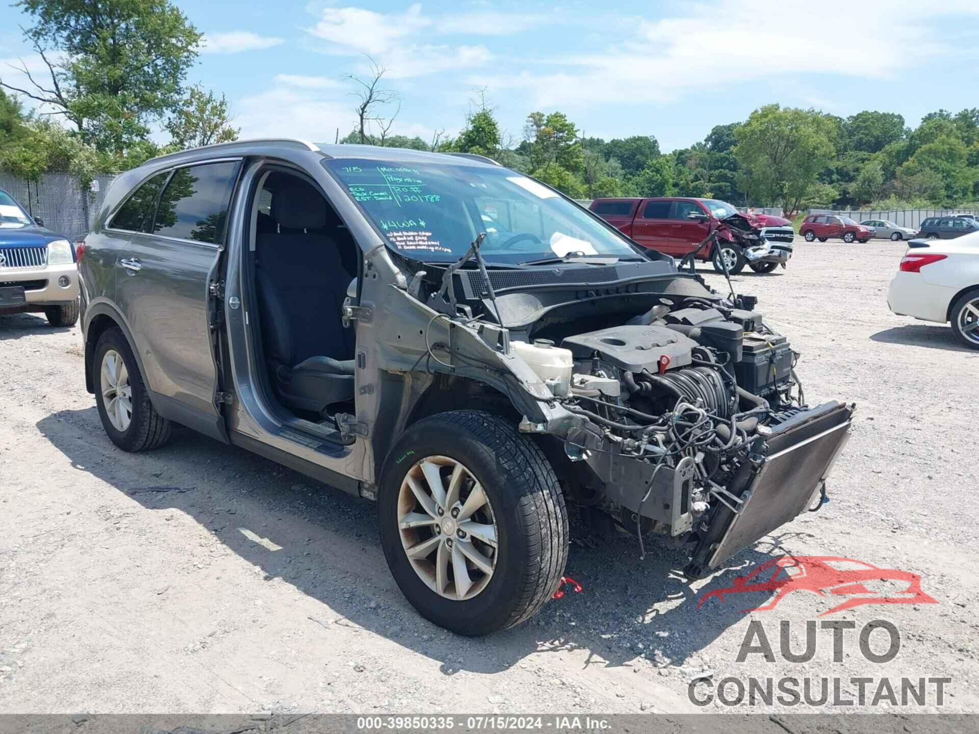 KIA SORENTO 2017 - 5XYPG4A3XHG214249