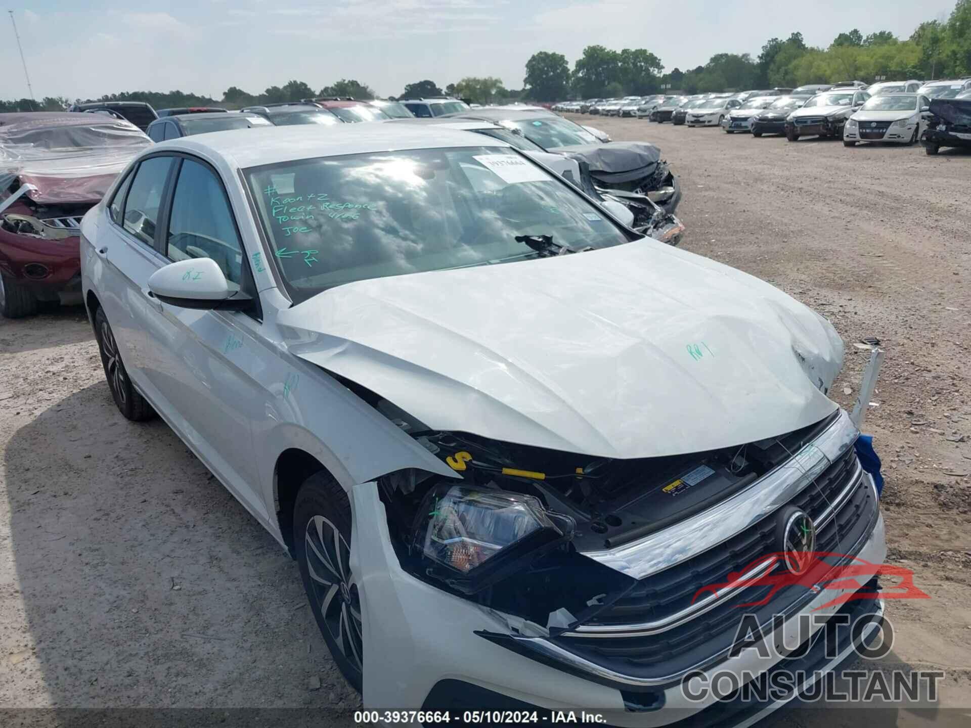 VOLKSWAGEN JETTA 2023 - 3VW5M7BU0PM060061