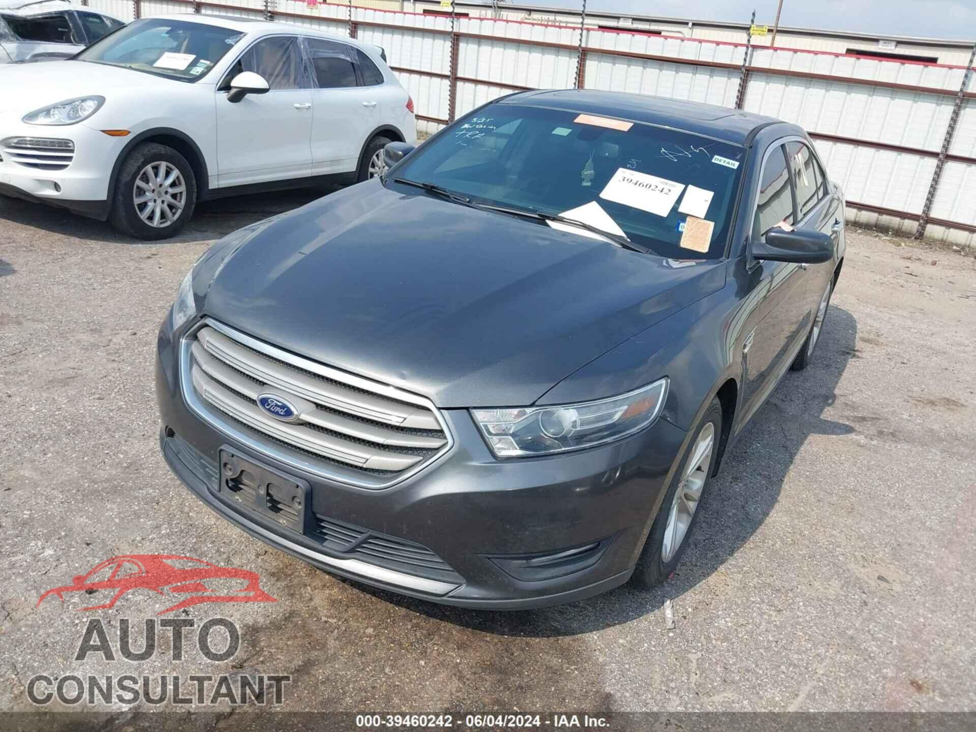 FORD TAURUS 2016 - 1FAHP2E84GG113031