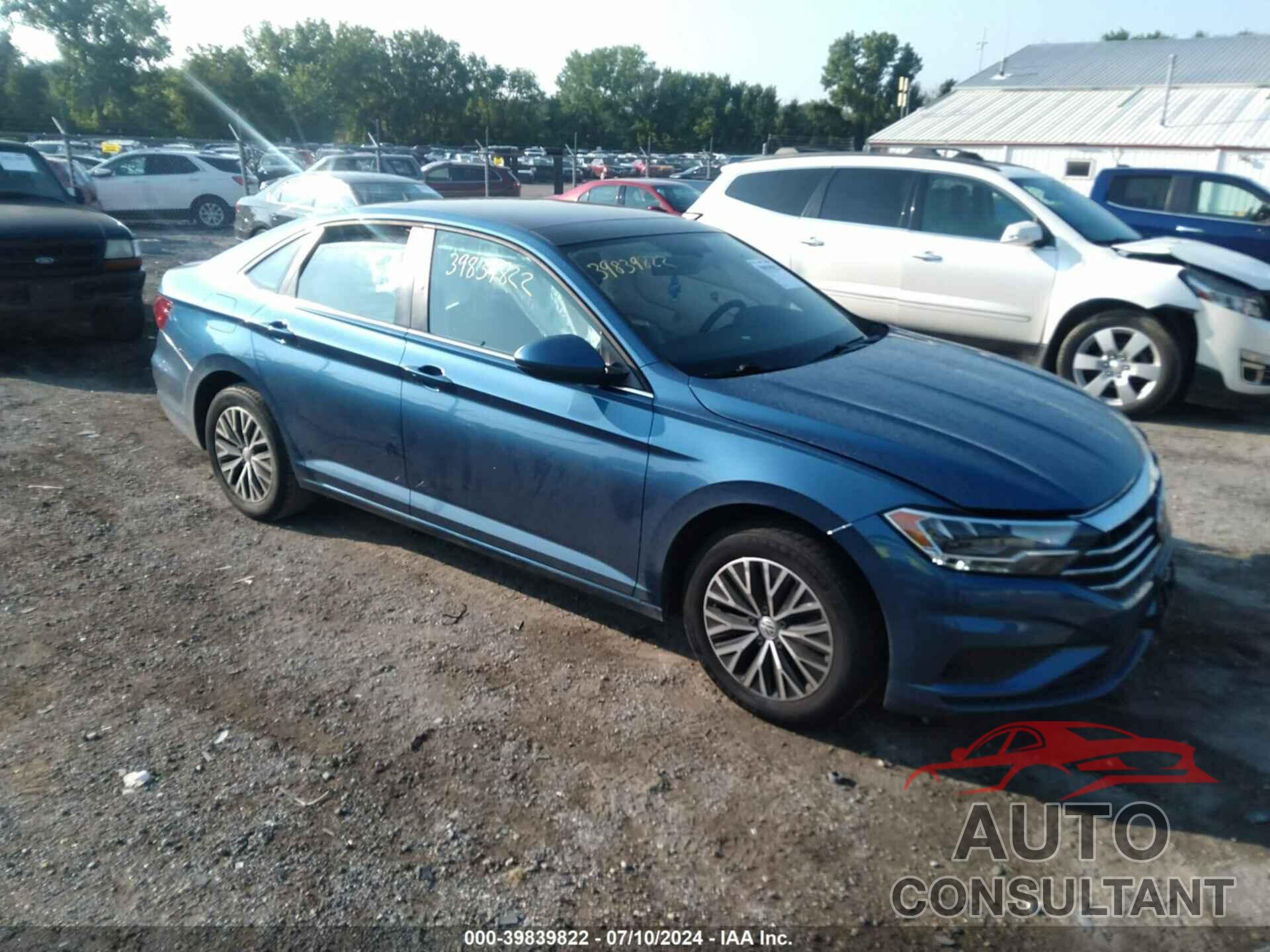 VOLKSWAGEN JETTA 2019 - 3VWC57BU8KM132783