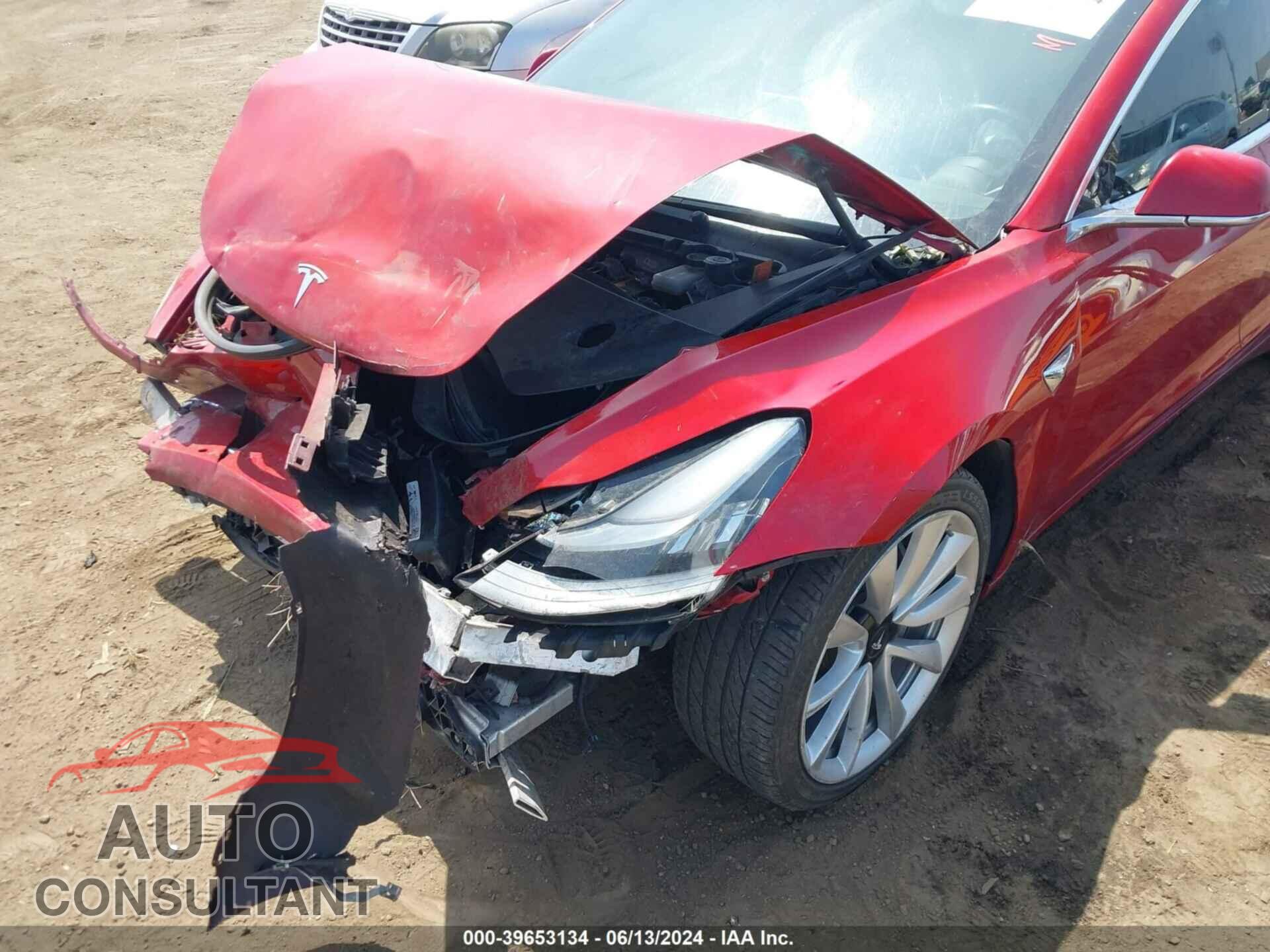TESLA MODEL 3 2018 - 5YJ3E1EA3JF061500