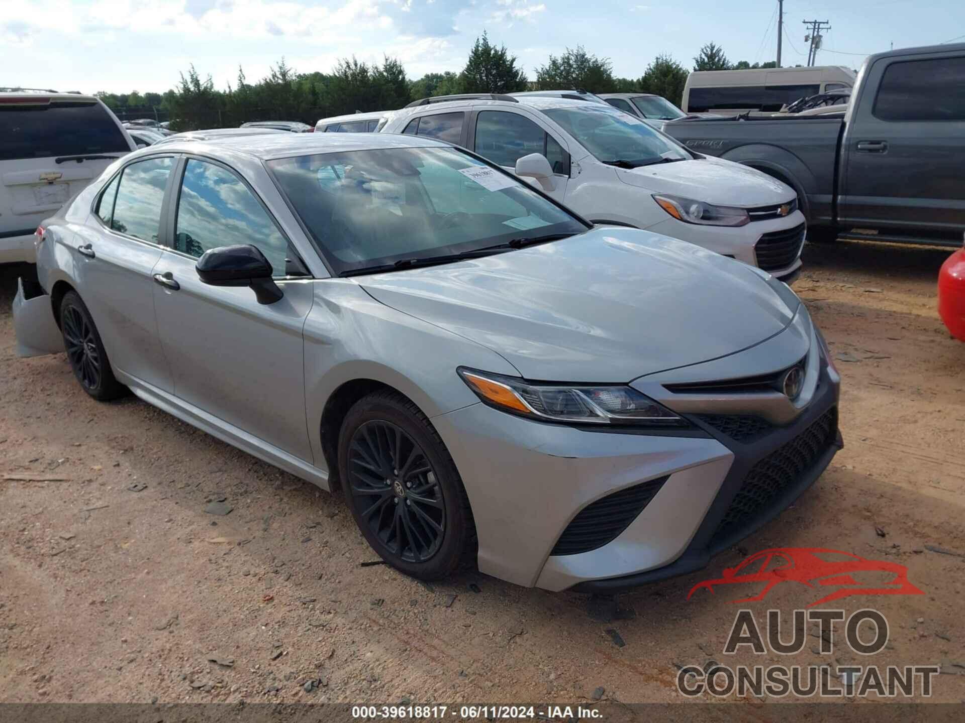 TOYOTA CAMRY 2020 - 4T1G11AK4LU399036