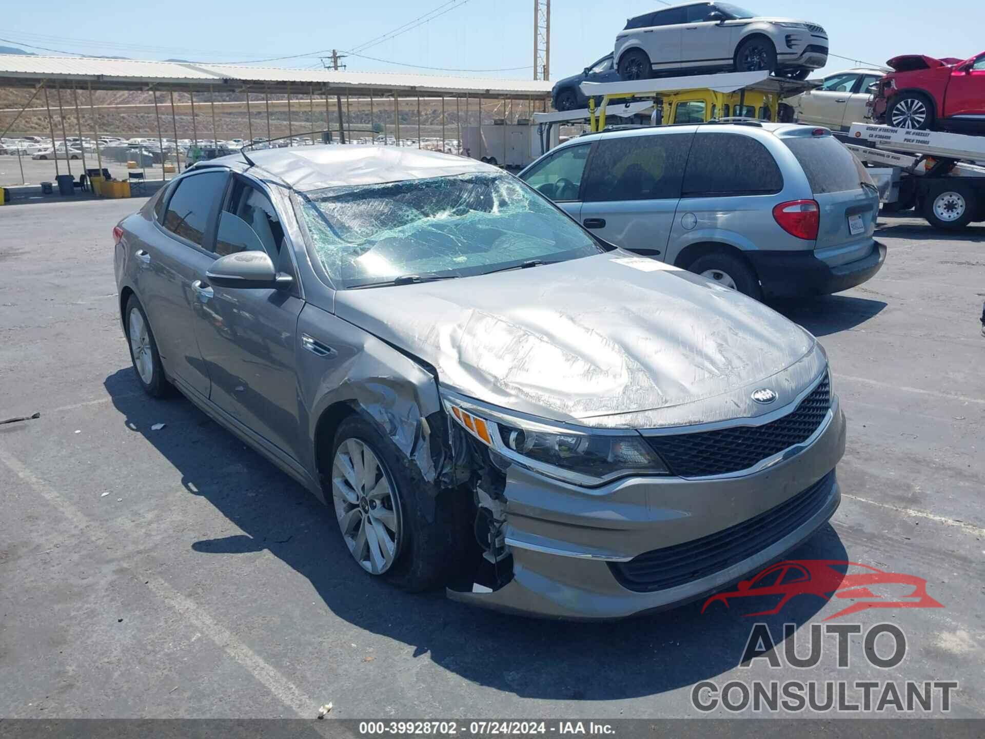 KIA OPTIMA 2018 - 5XXGT4L35JG264057