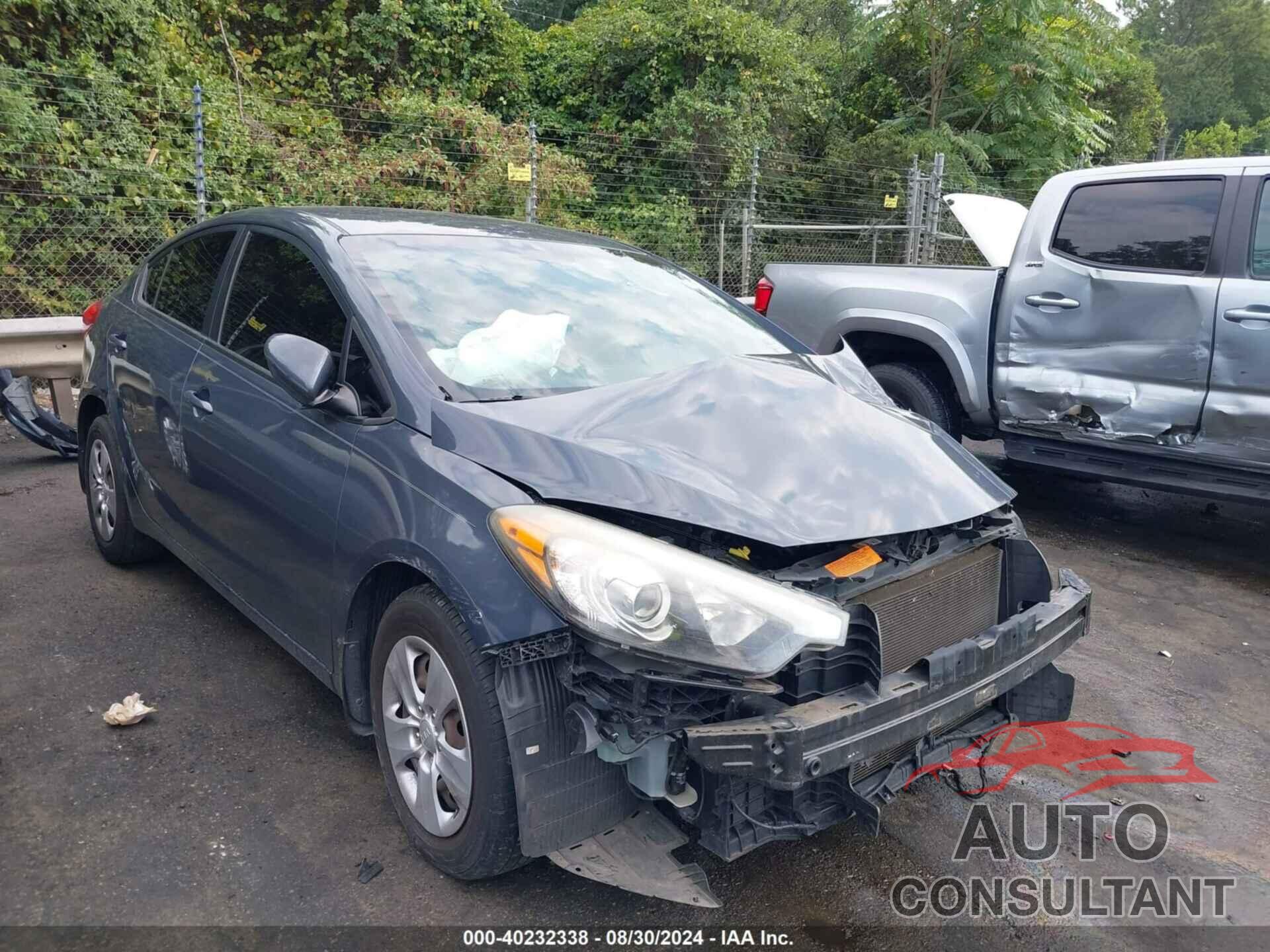 KIA FORTE 2016 - KNAFK4A60G5460185