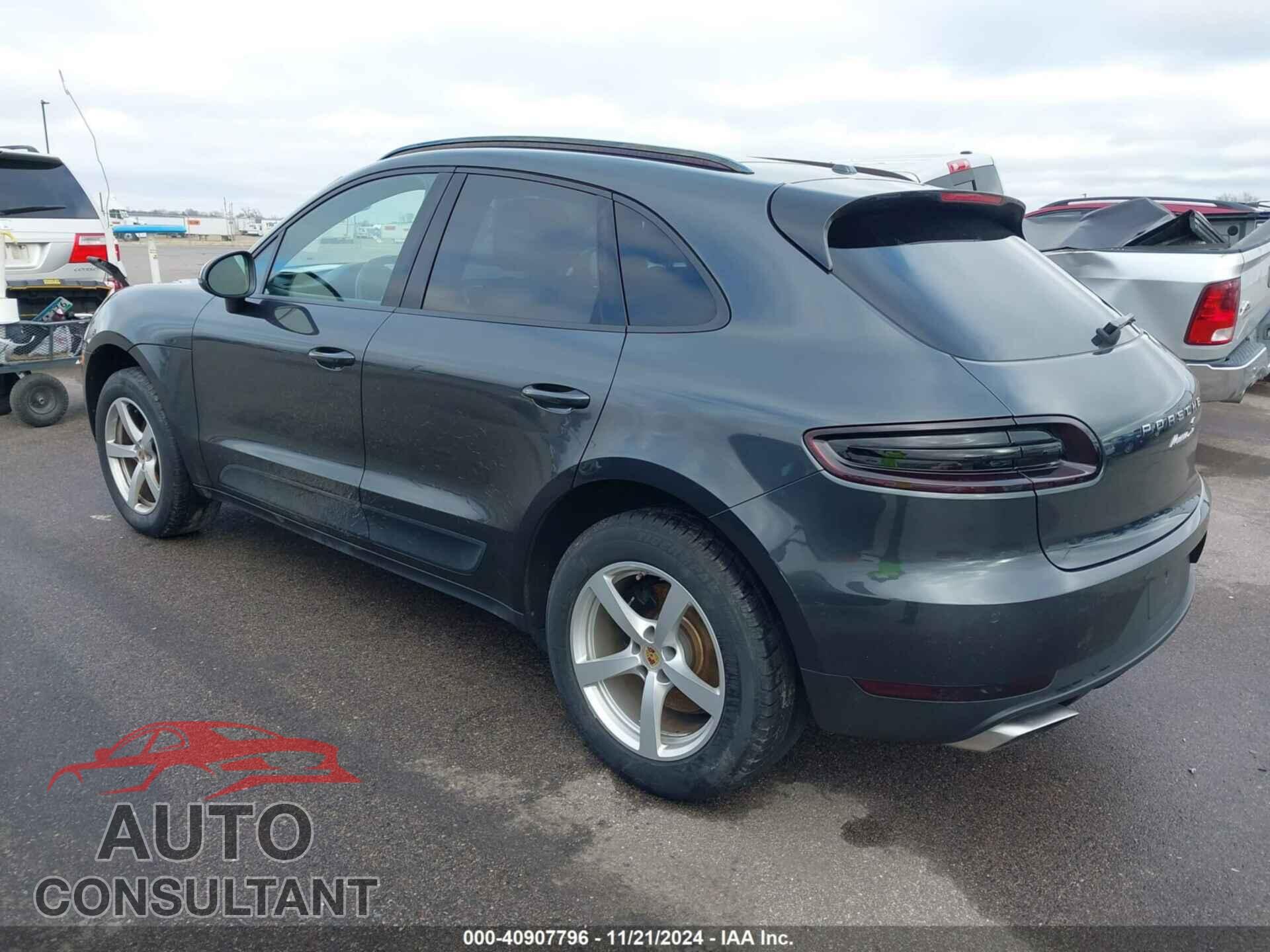 PORSCHE MACAN 2017 - WP1AA2A50HLB81455