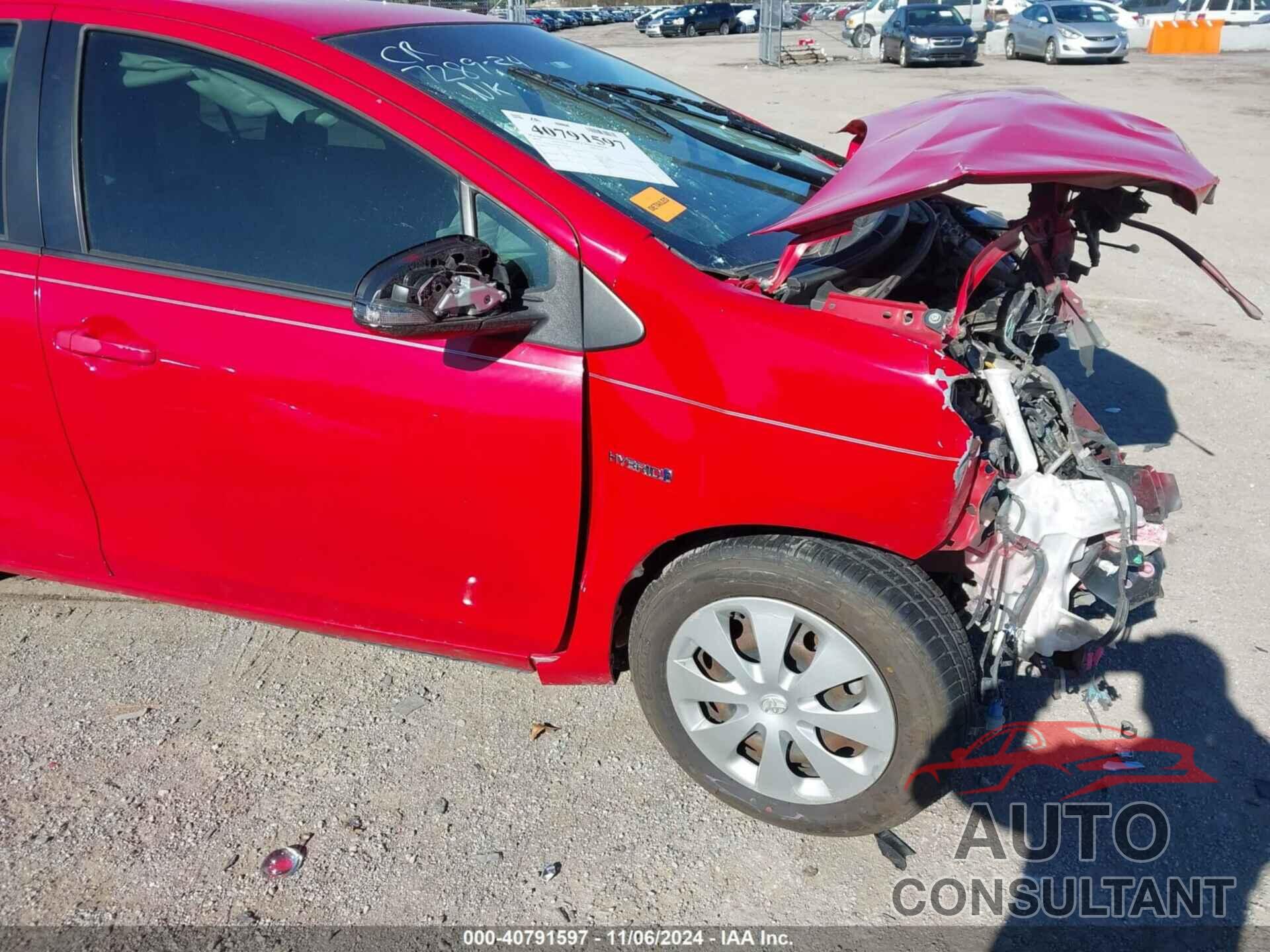 TOYOTA PRIUS C 2014 - JTDKDTB34E1567920