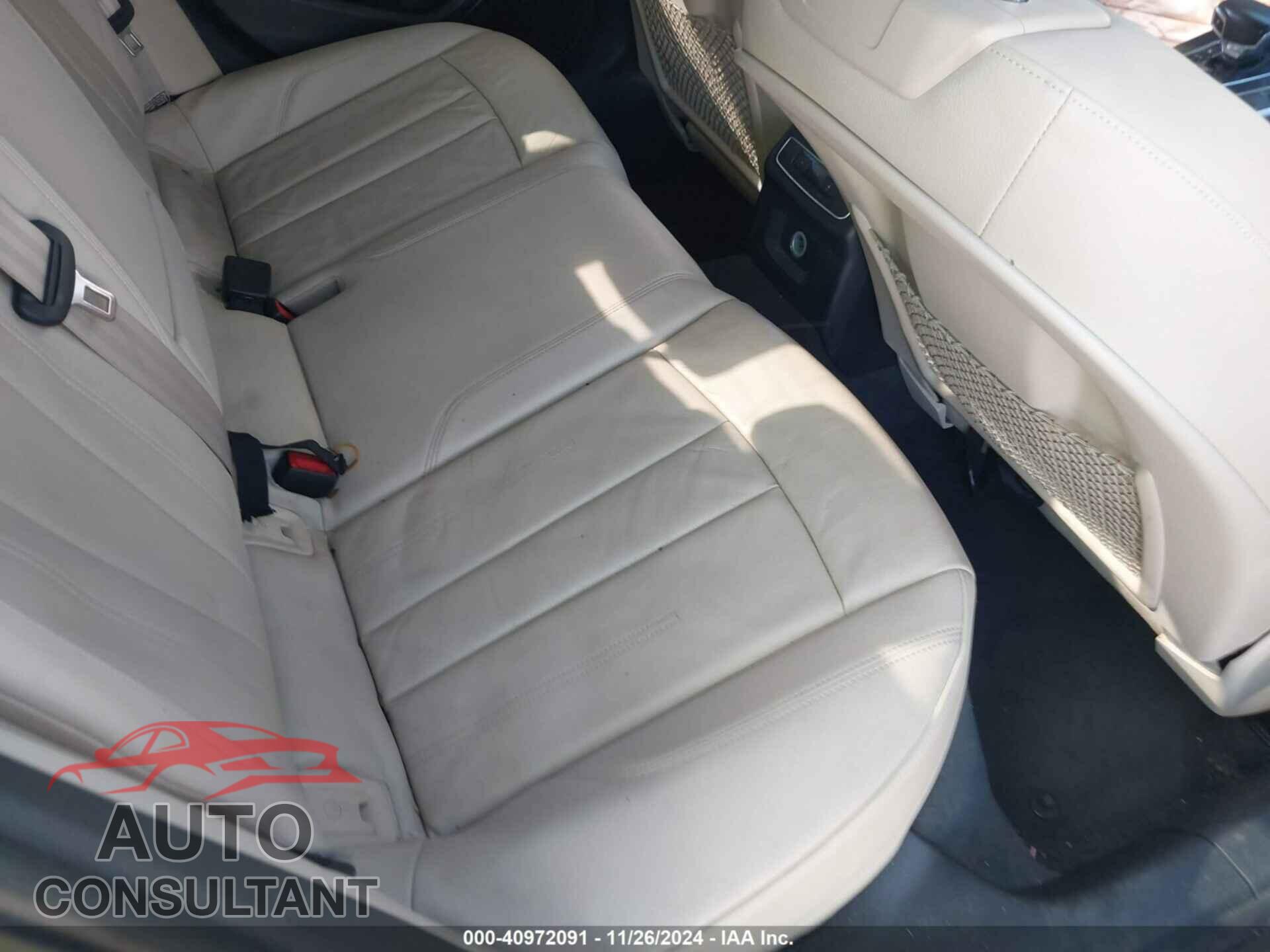 AUDI A4 2017 - WAUGNAF44HN056518