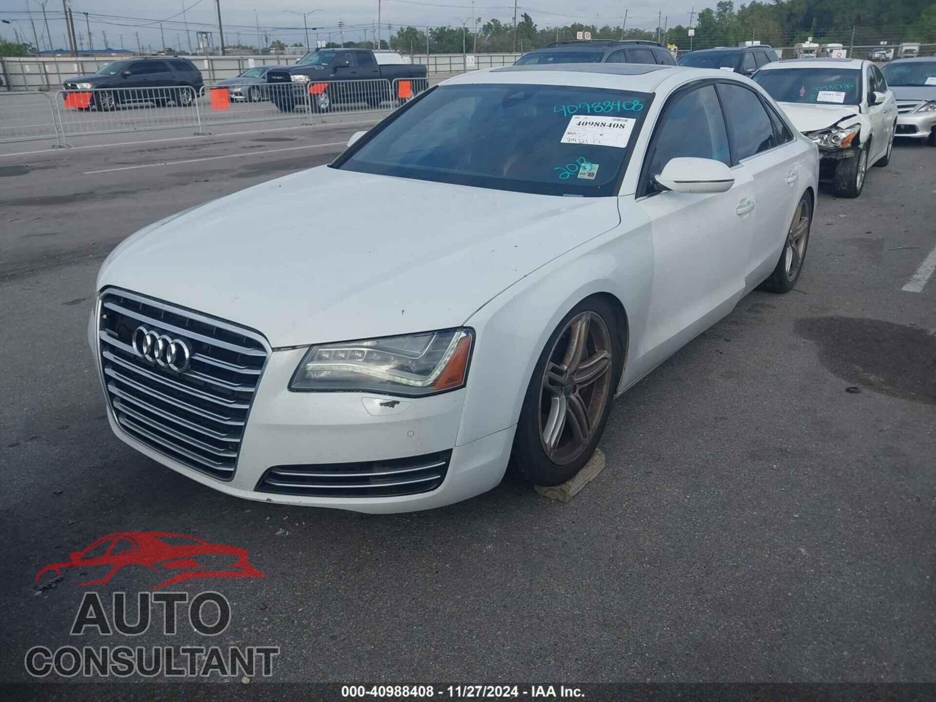 AUDI A8 L 2013 - WAUR2AFD2DN008964