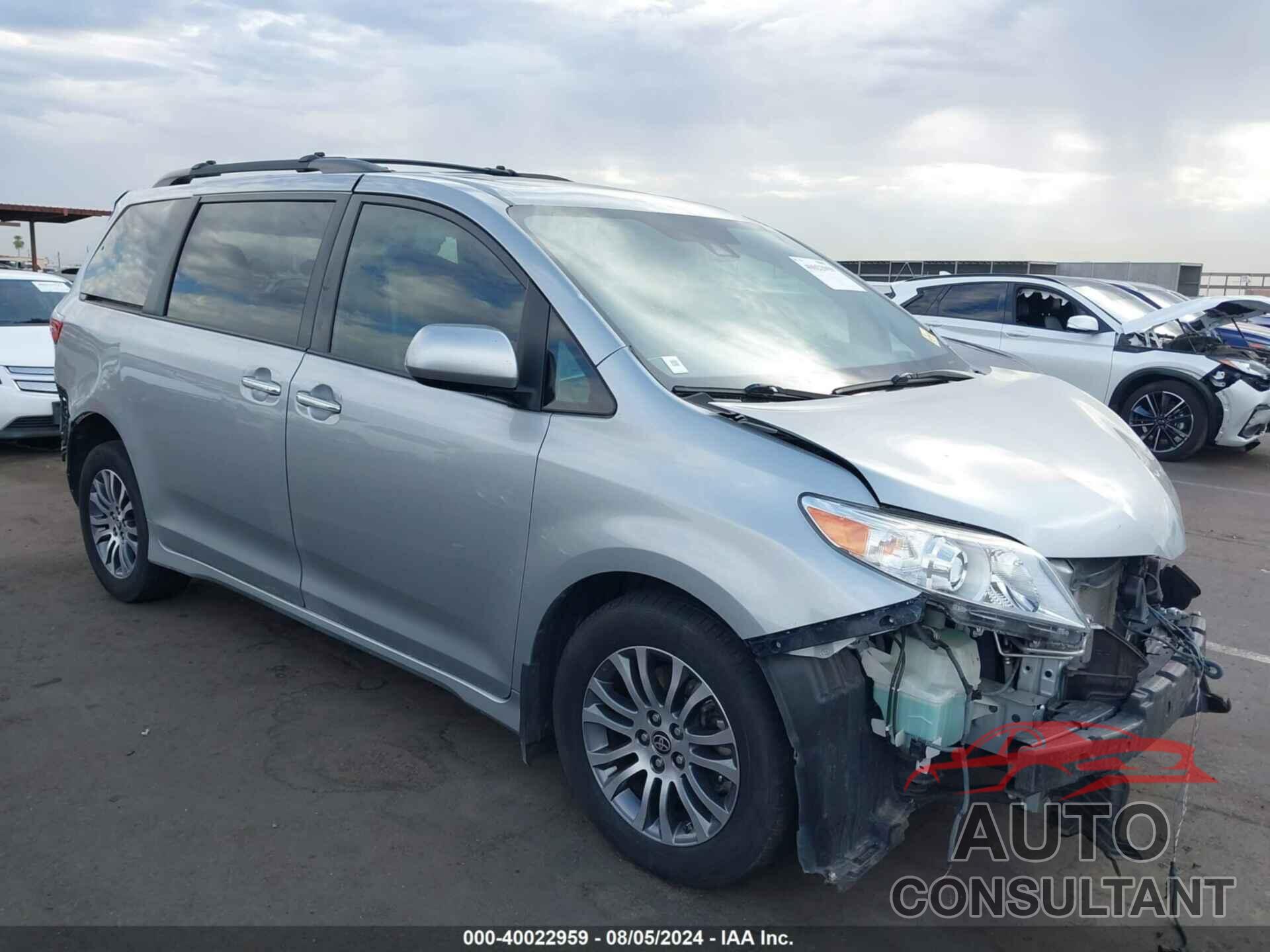 TOYOTA SIENNA 2020 - 5TDYZ3DC4LS071105