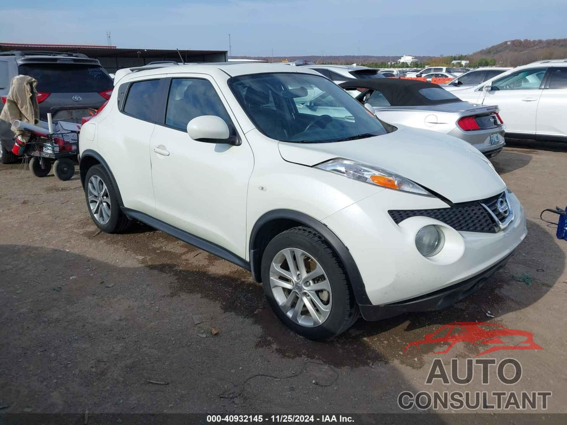 NISSAN JUKE 2012 - JN8AF5MR2CT118129