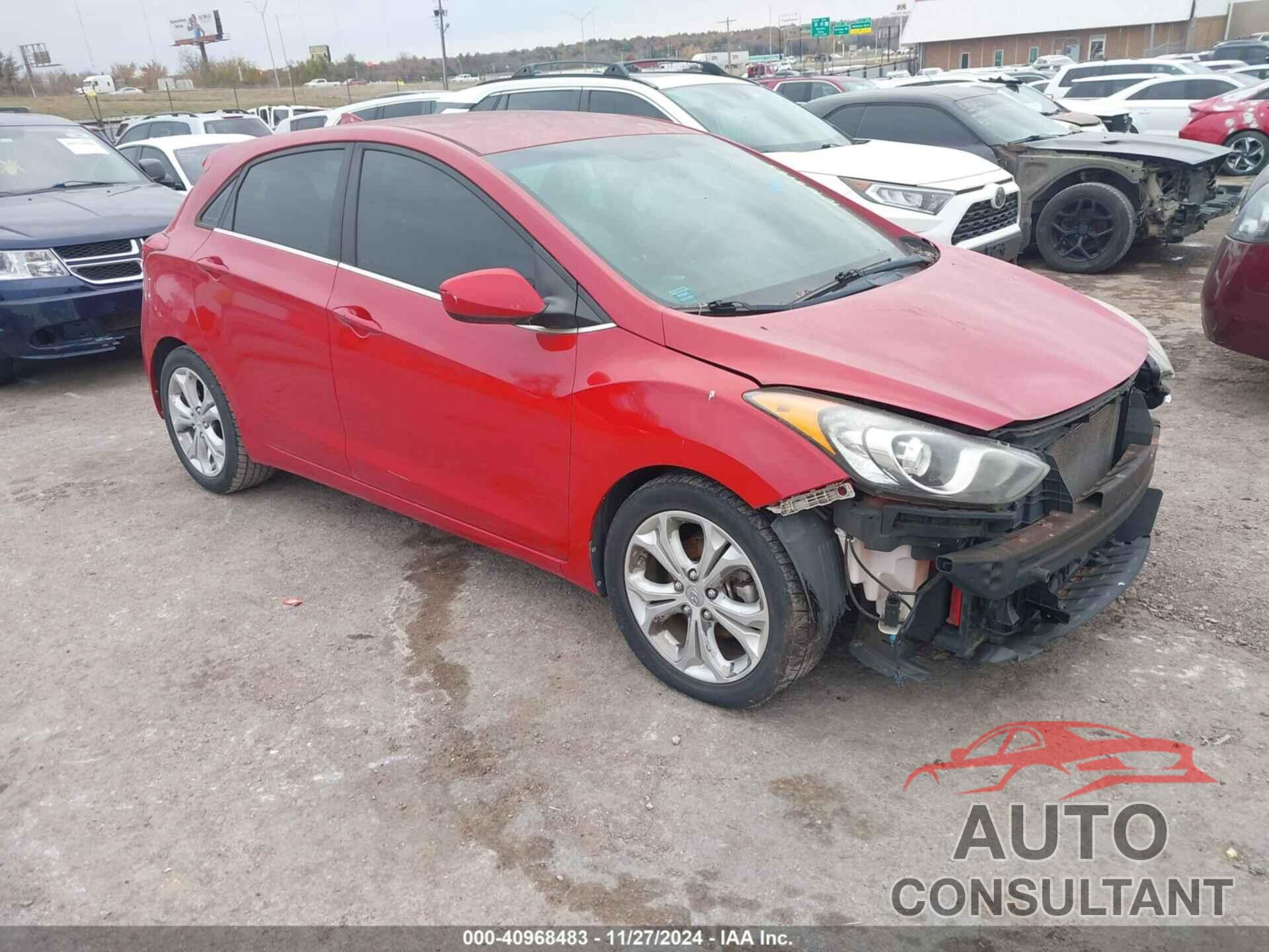 HYUNDAI ELANTRA GT 2013 - KMHD35LE9DU043131