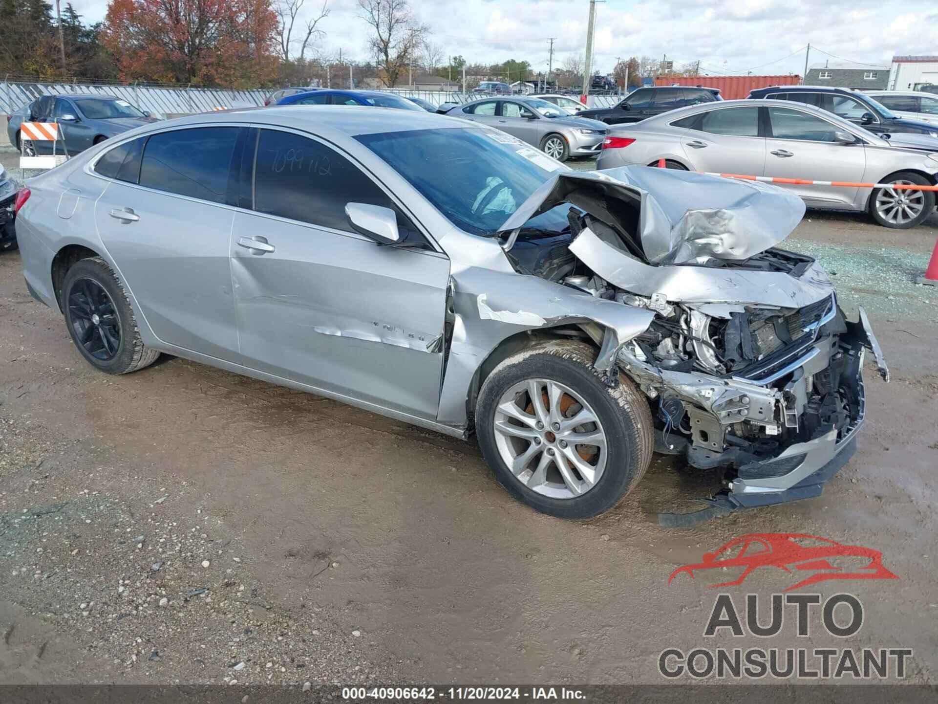 CHEVROLET MALIBU 2018 - 1G1ZD5ST6JF172539