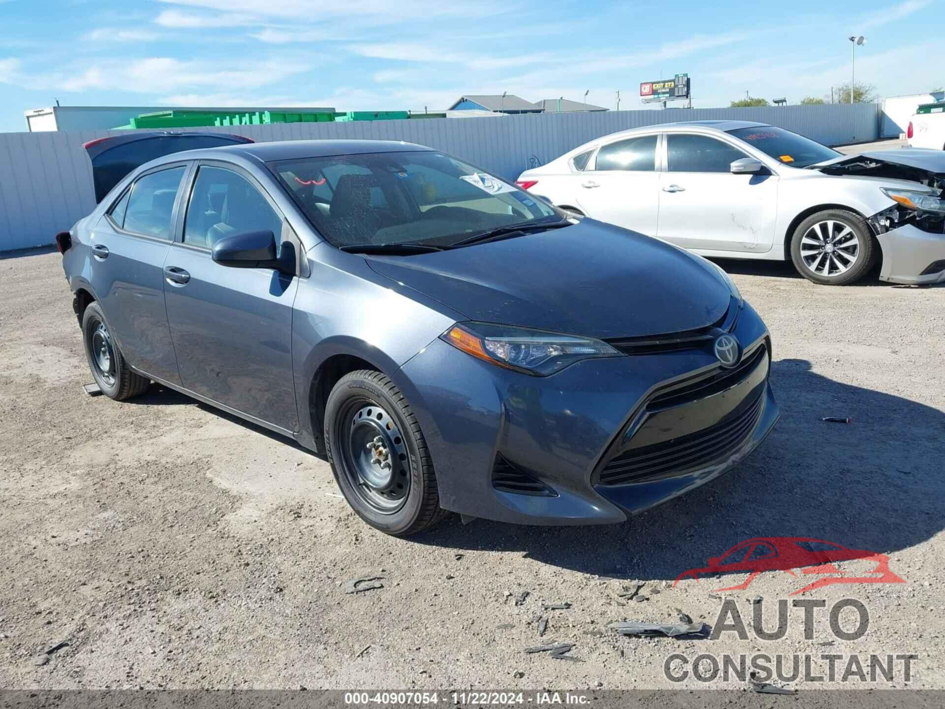 TOYOTA COROLLA 2017 - 5YFBURHE7HP592094