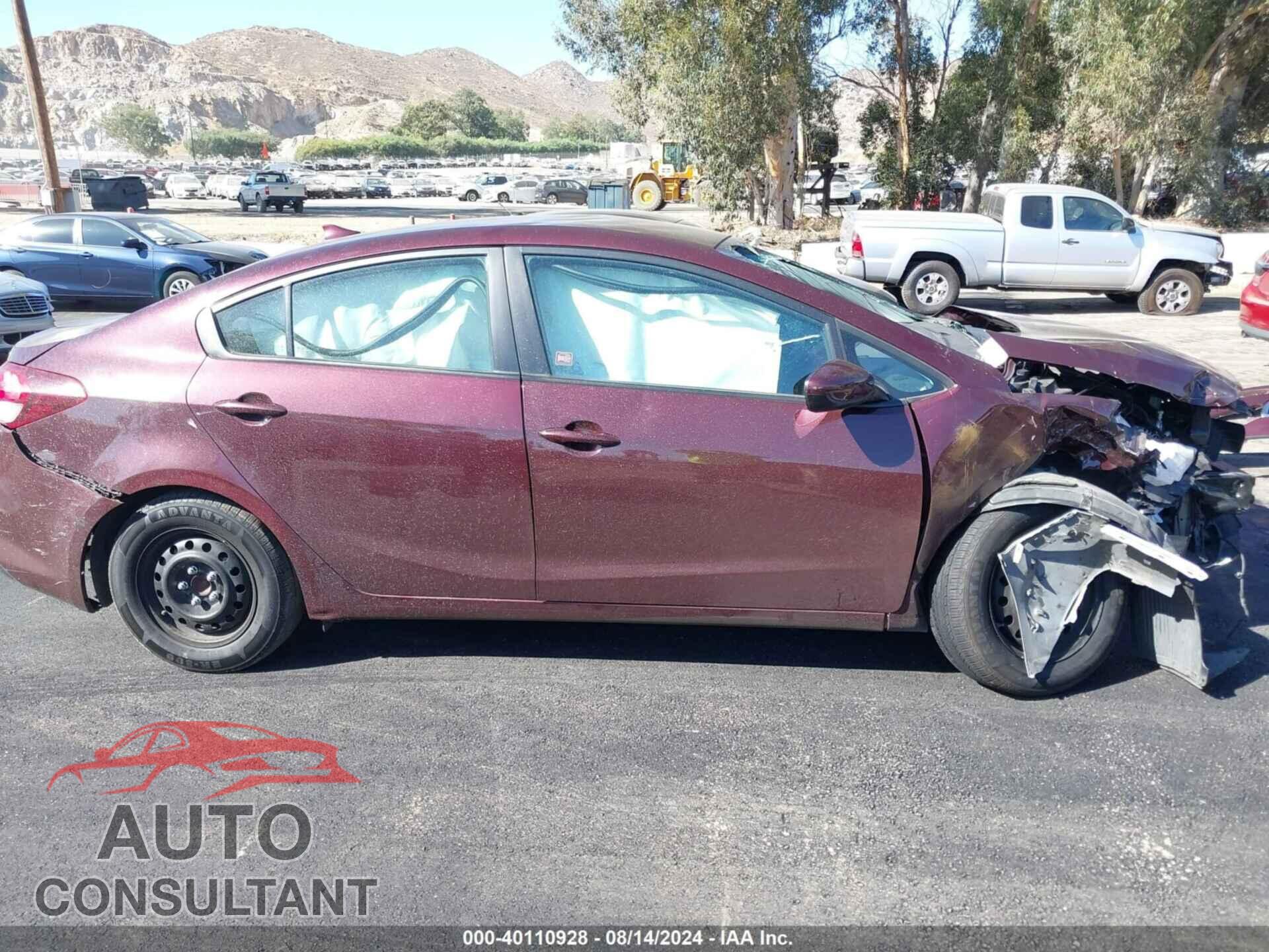 KIA FORTE 2017 - 3KPFK4A76HE106513