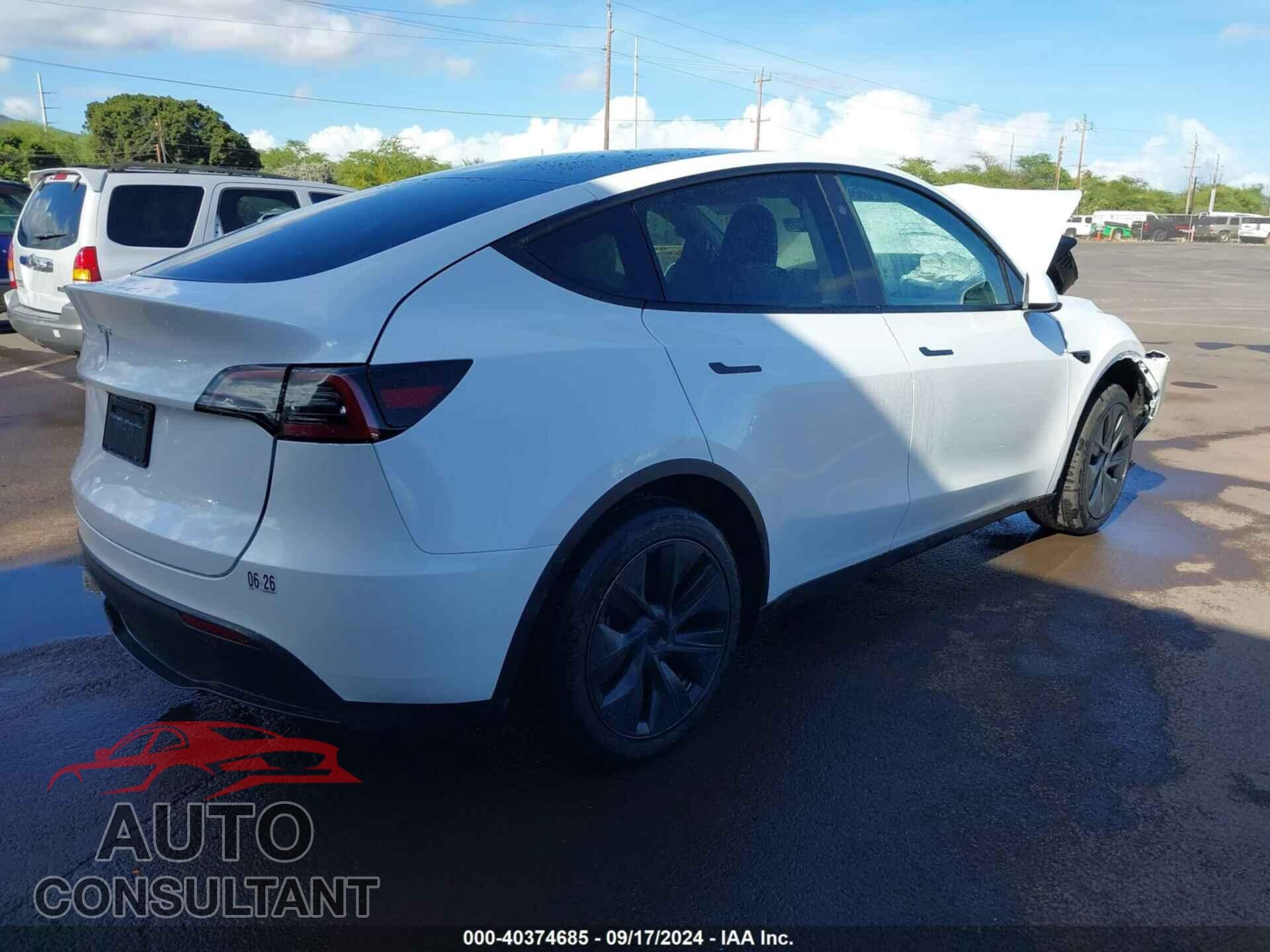TESLA MODEL Y 2024 - 7SAYGDED2RF094899