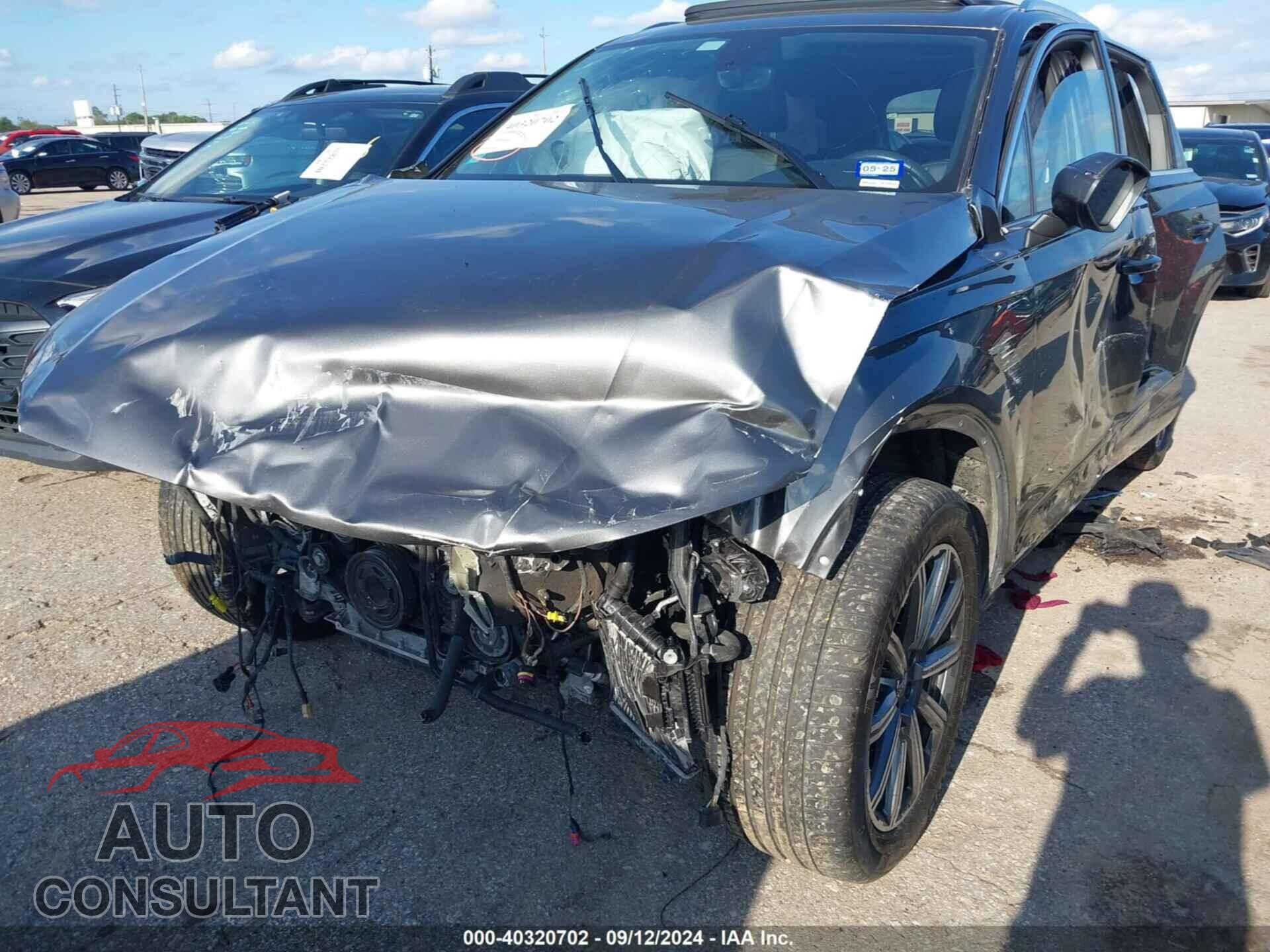 AUDI Q7 2019 - WA1LAAF72KD037688