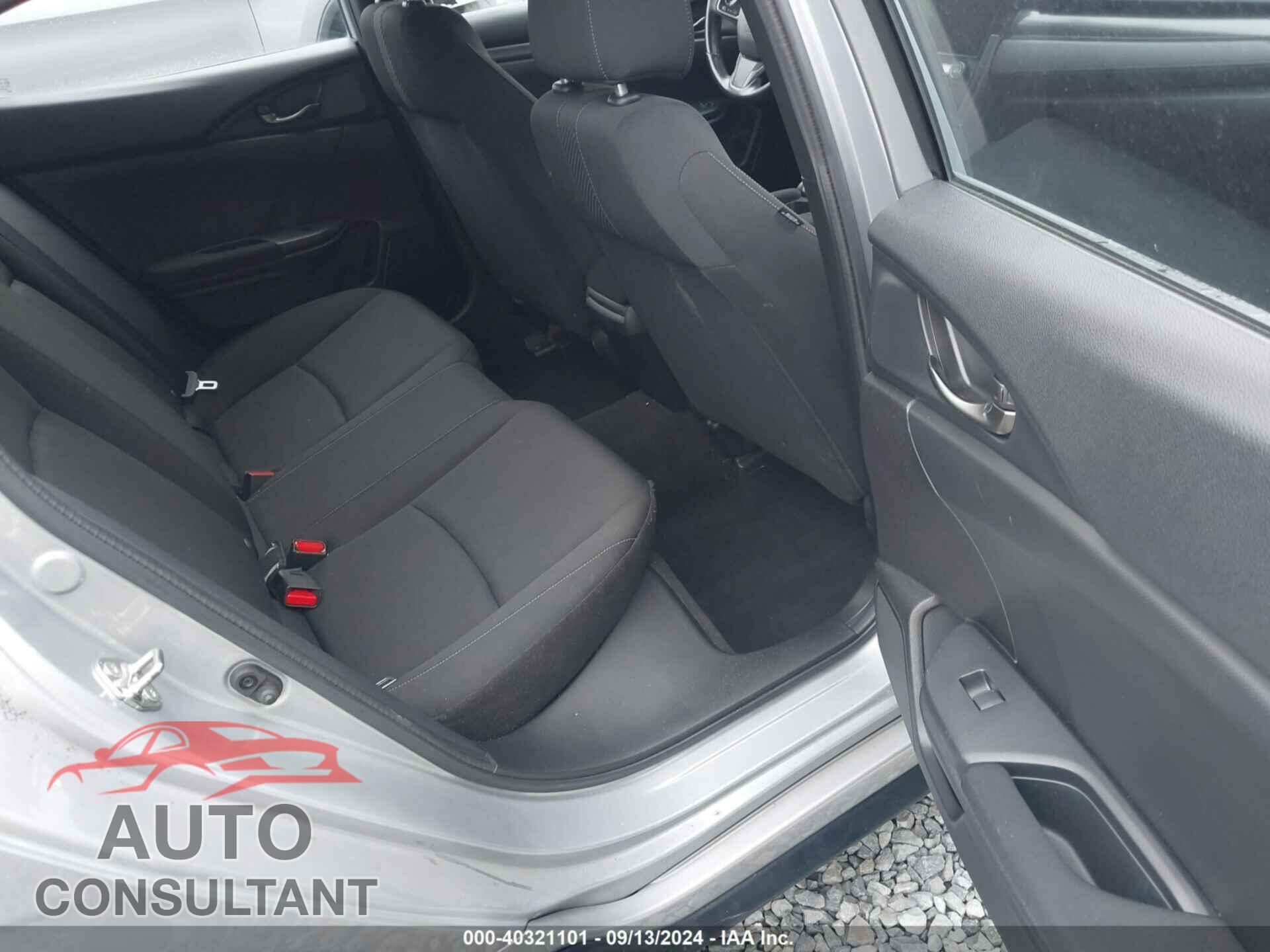 HONDA CIVIC 2017 - SHHFK7H48HU408262