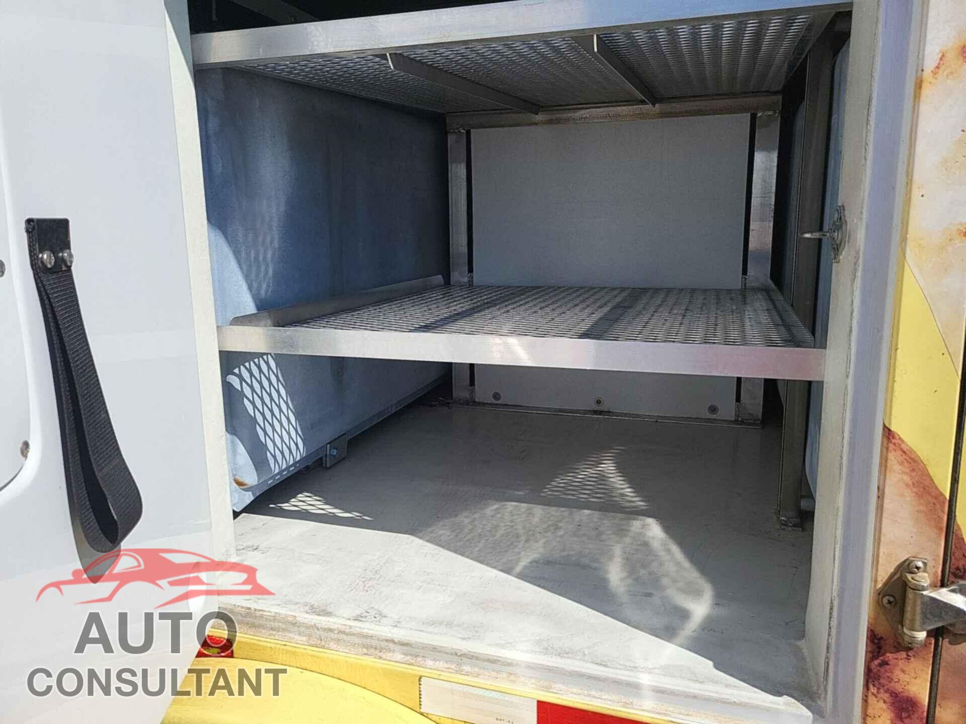 FORD ECONOLINE 2018 - 1FDXE4FS7JDC31449