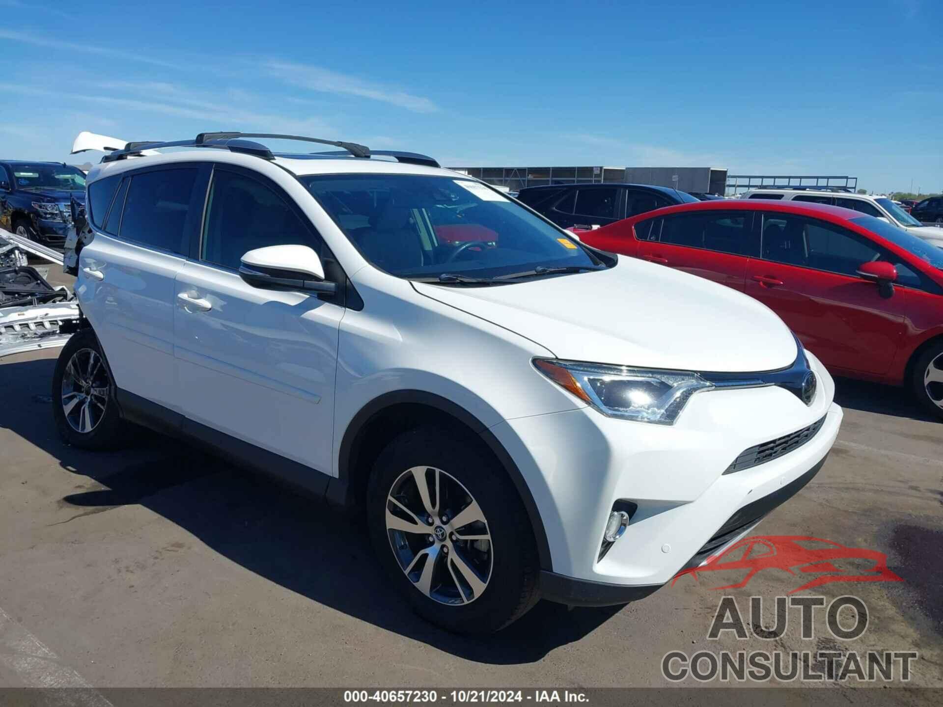 TOYOTA RAV4 2018 - JTMWFREV0JJ170890