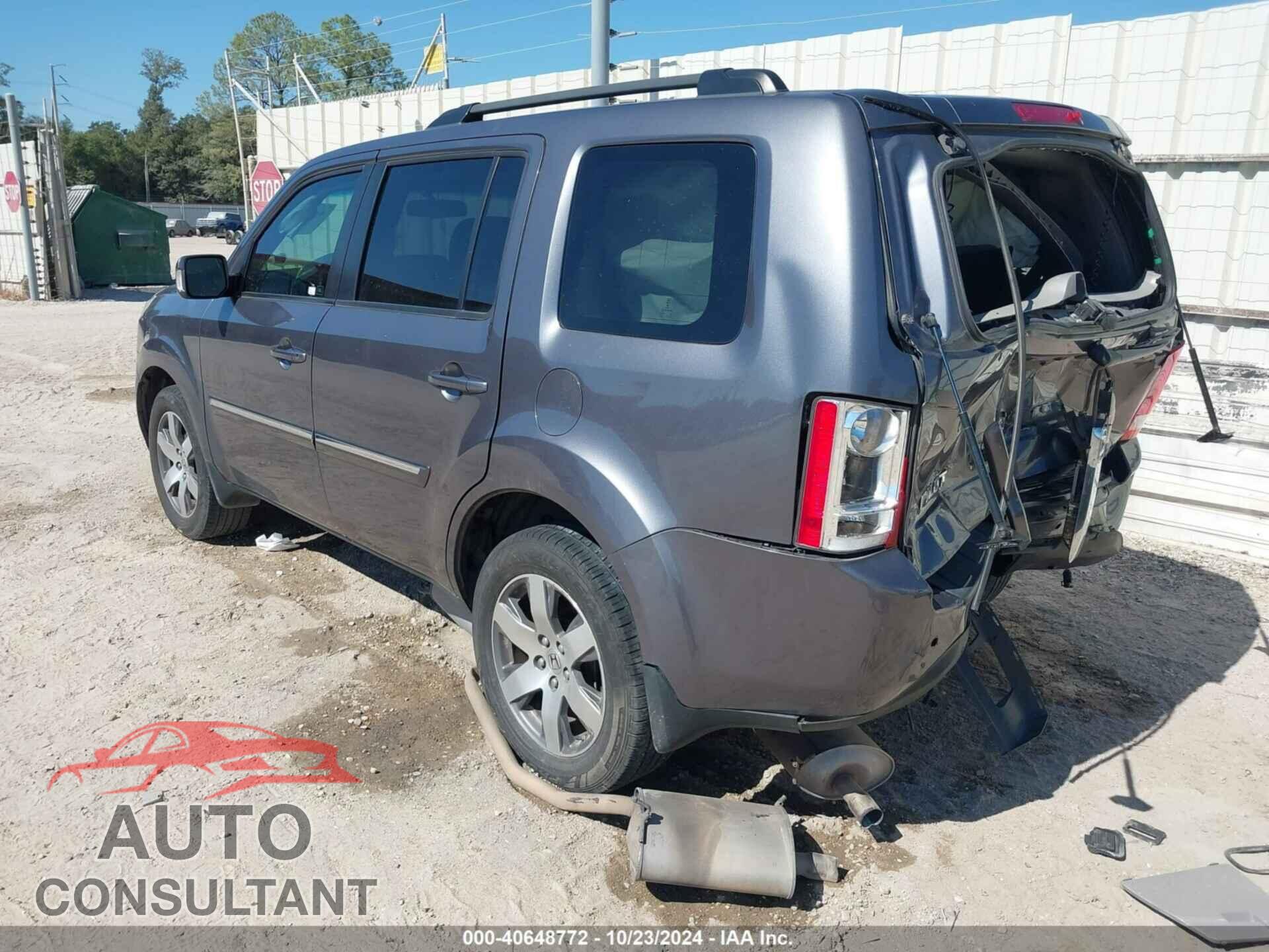 HONDA PILOT 2015 - 5FNYF3H92FB011890