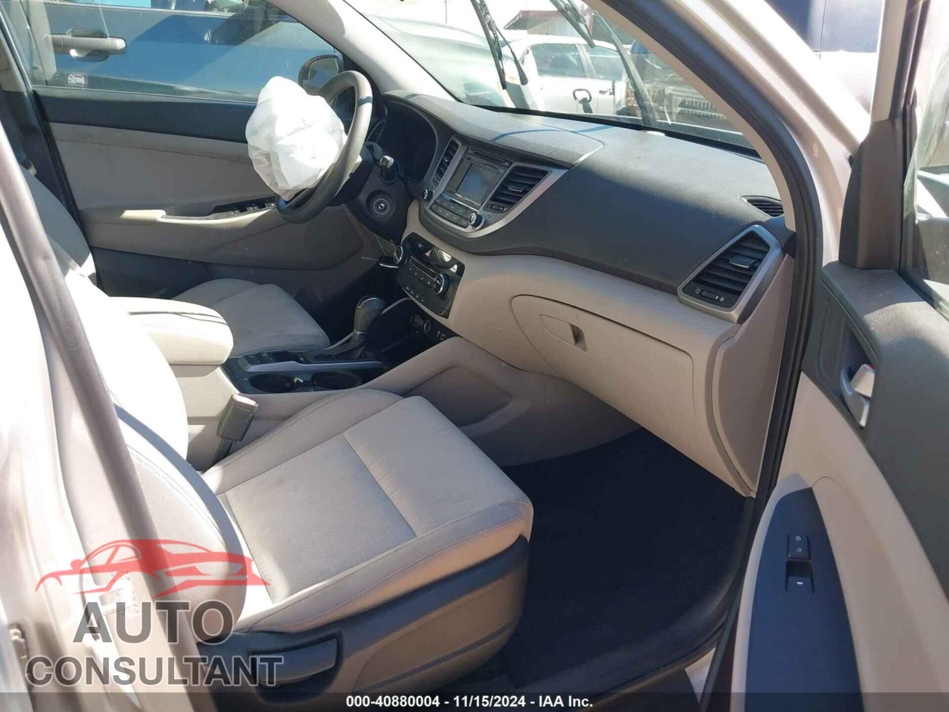 HYUNDAI TUCSON 2016 - KM8J33A45GU100656