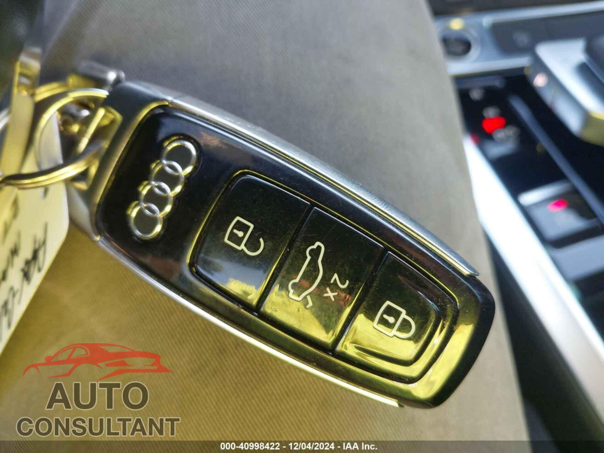 AUDI E-TRON 2021 - WA1AAAGE5MB003196