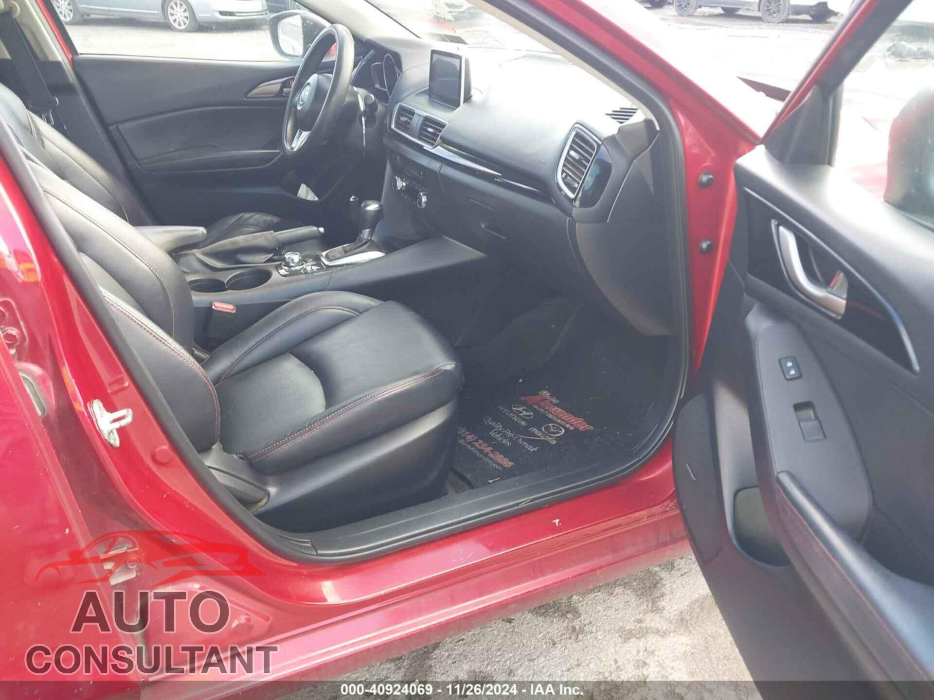 MAZDA MAZDA3 2014 - JM1BM1W77E1136120
