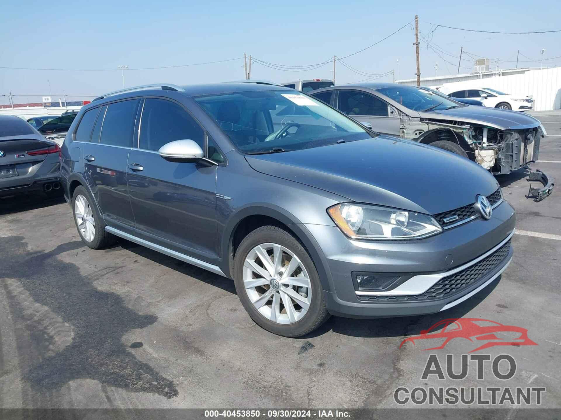 VOLKSWAGEN GOLF ALLTRACK 2017 - 3VWH17AU3HM509824