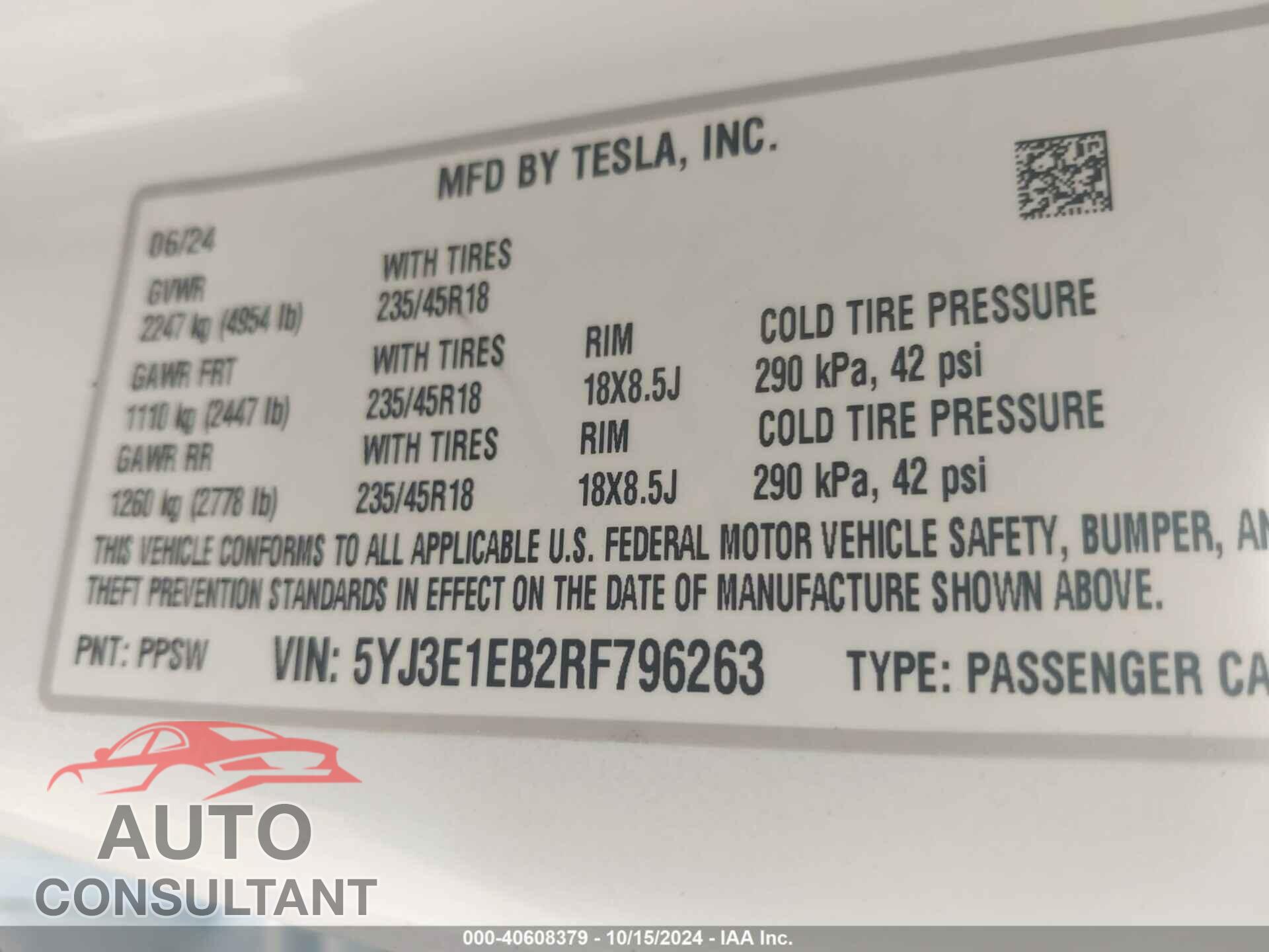 TESLA MODEL 3 2024 - 5YJ3E1EB2RF796263