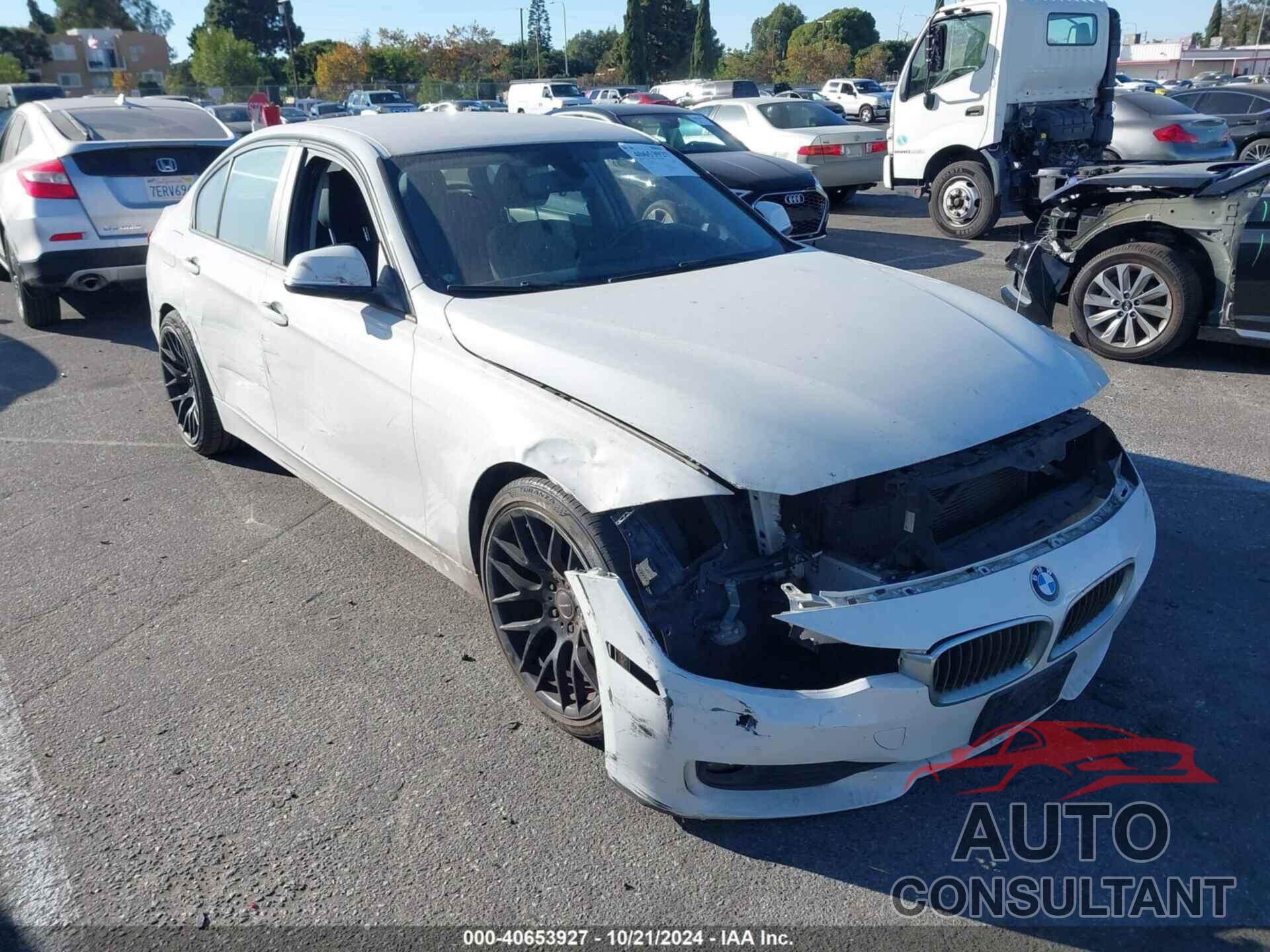 BMW 328I 2013 - WBA3A5C51DF602744