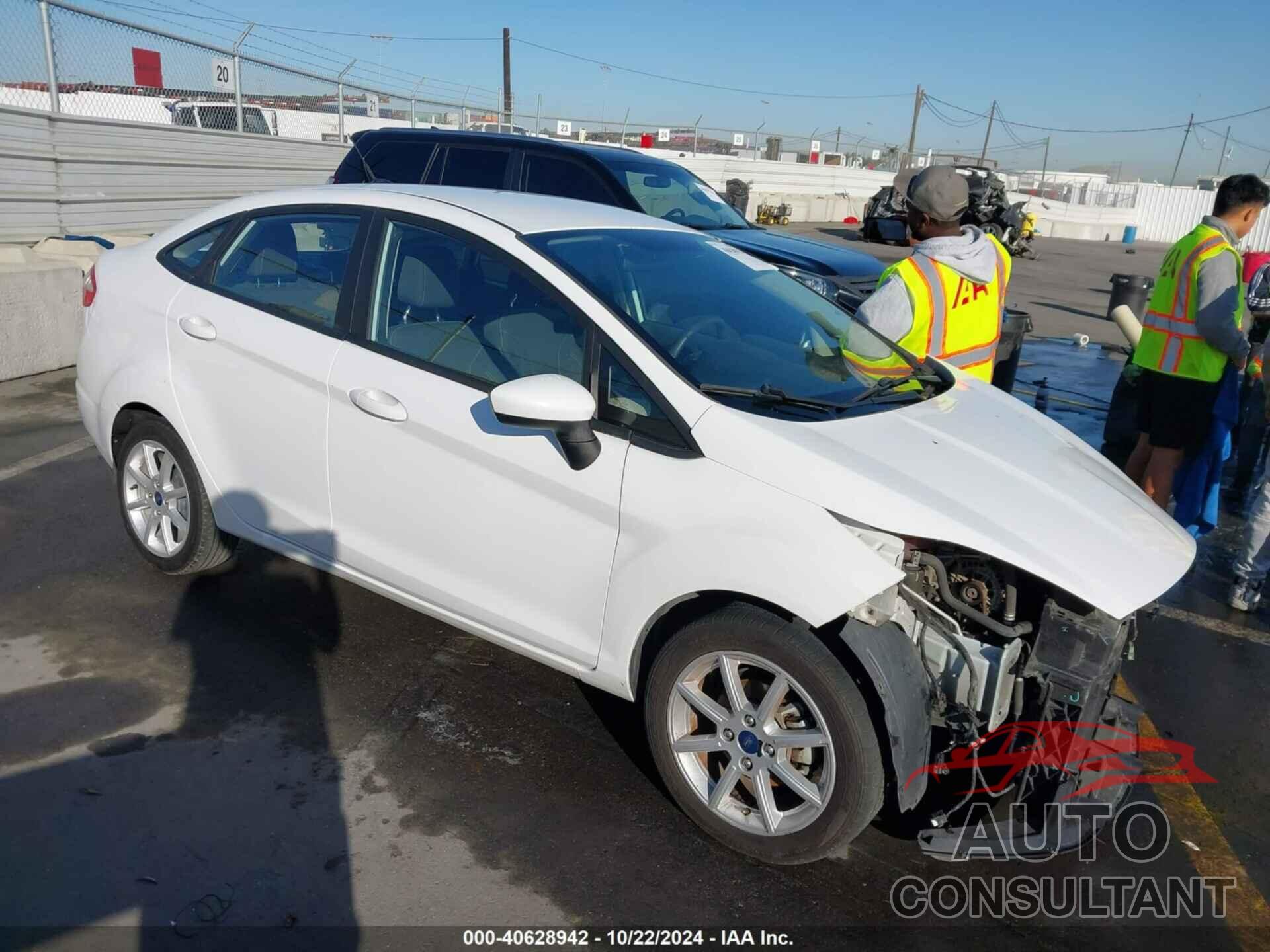 FORD FIESTA 2019 - 3FADP4BJ0KM143868