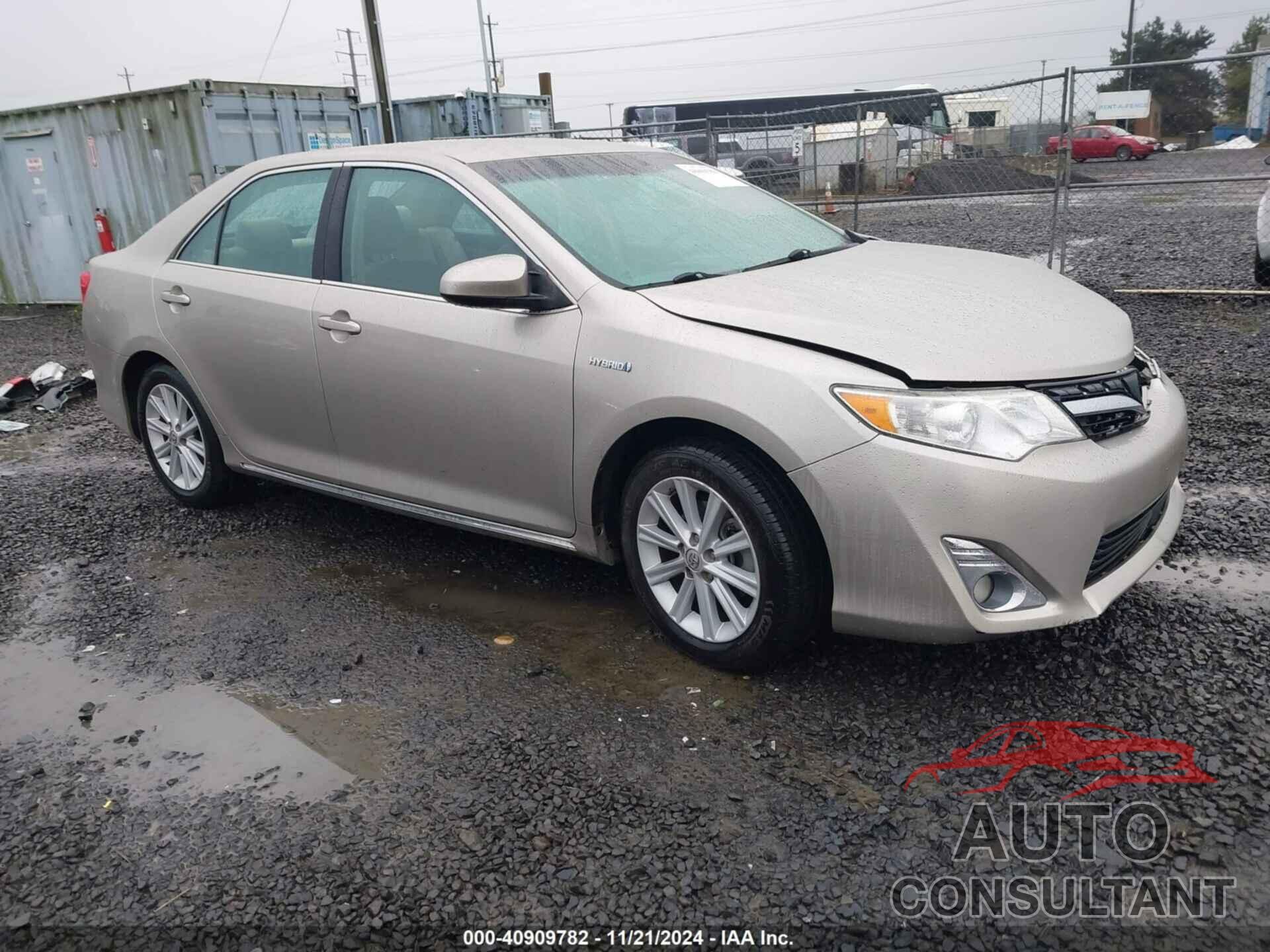 TOYOTA CAMRY HYBRID 2013 - 4T1BD1FK9DU074443