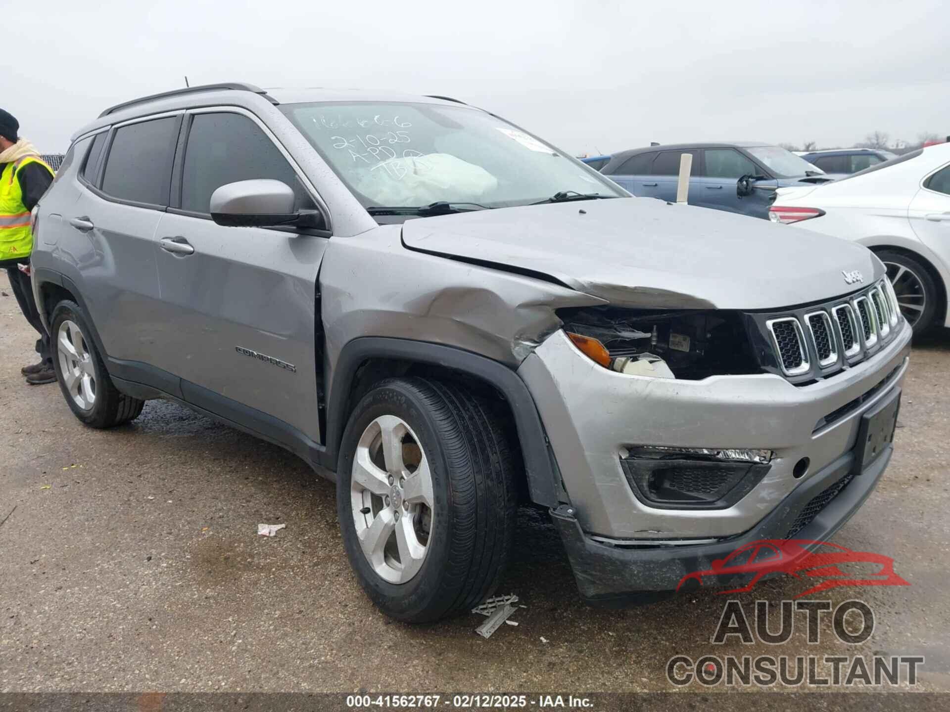JEEP COMPASS 2018 - 3C4NJCBB7JT226303