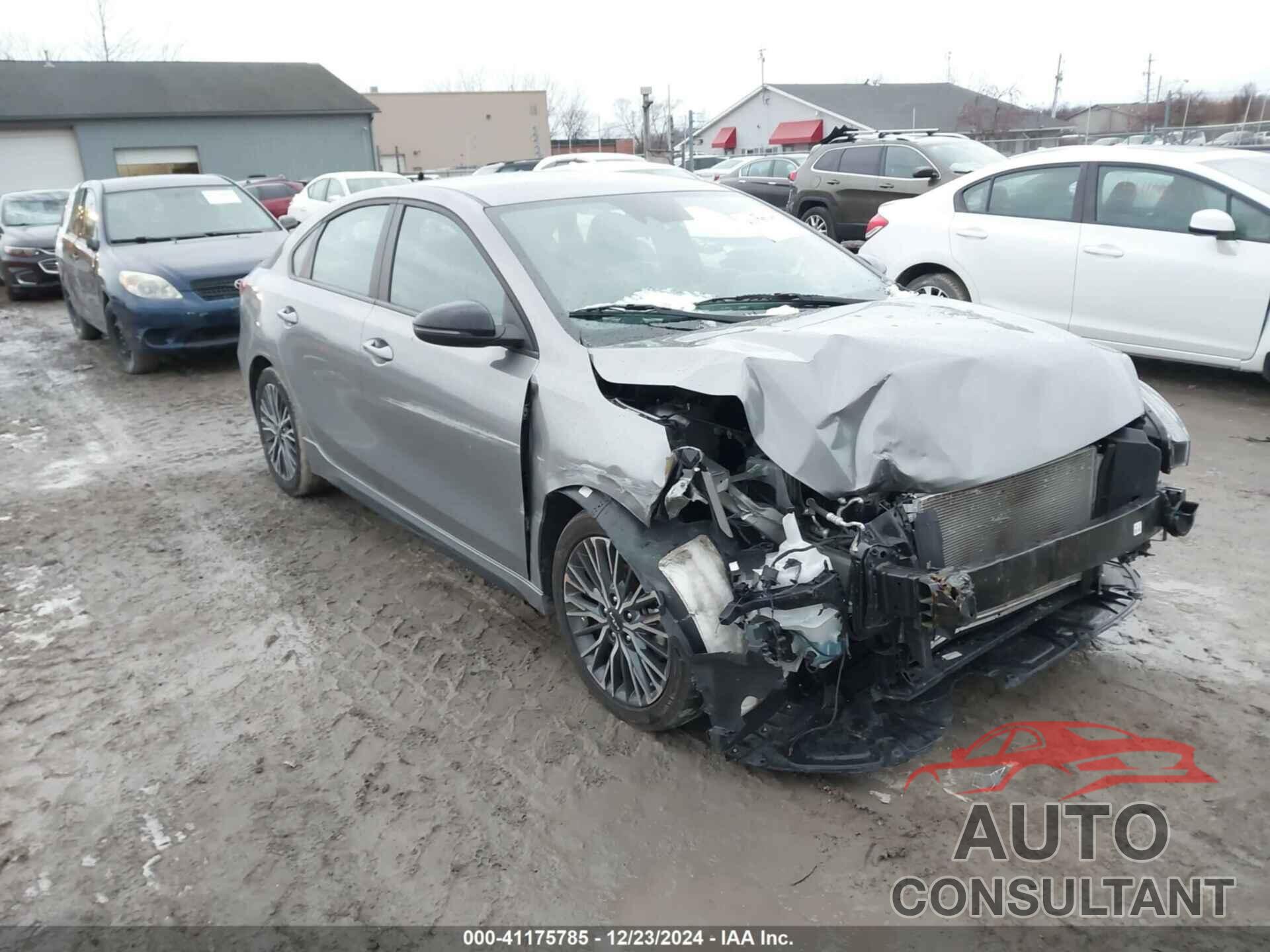 KIA FORTE 2023 - 3KPF54AD4PE673363