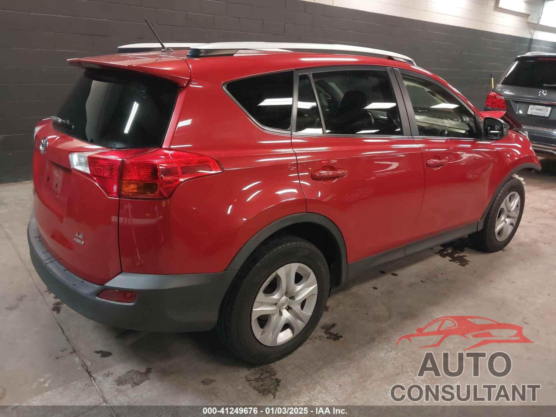 TOYOTA RAV4 2015 - JTMBFREV8FJ018958