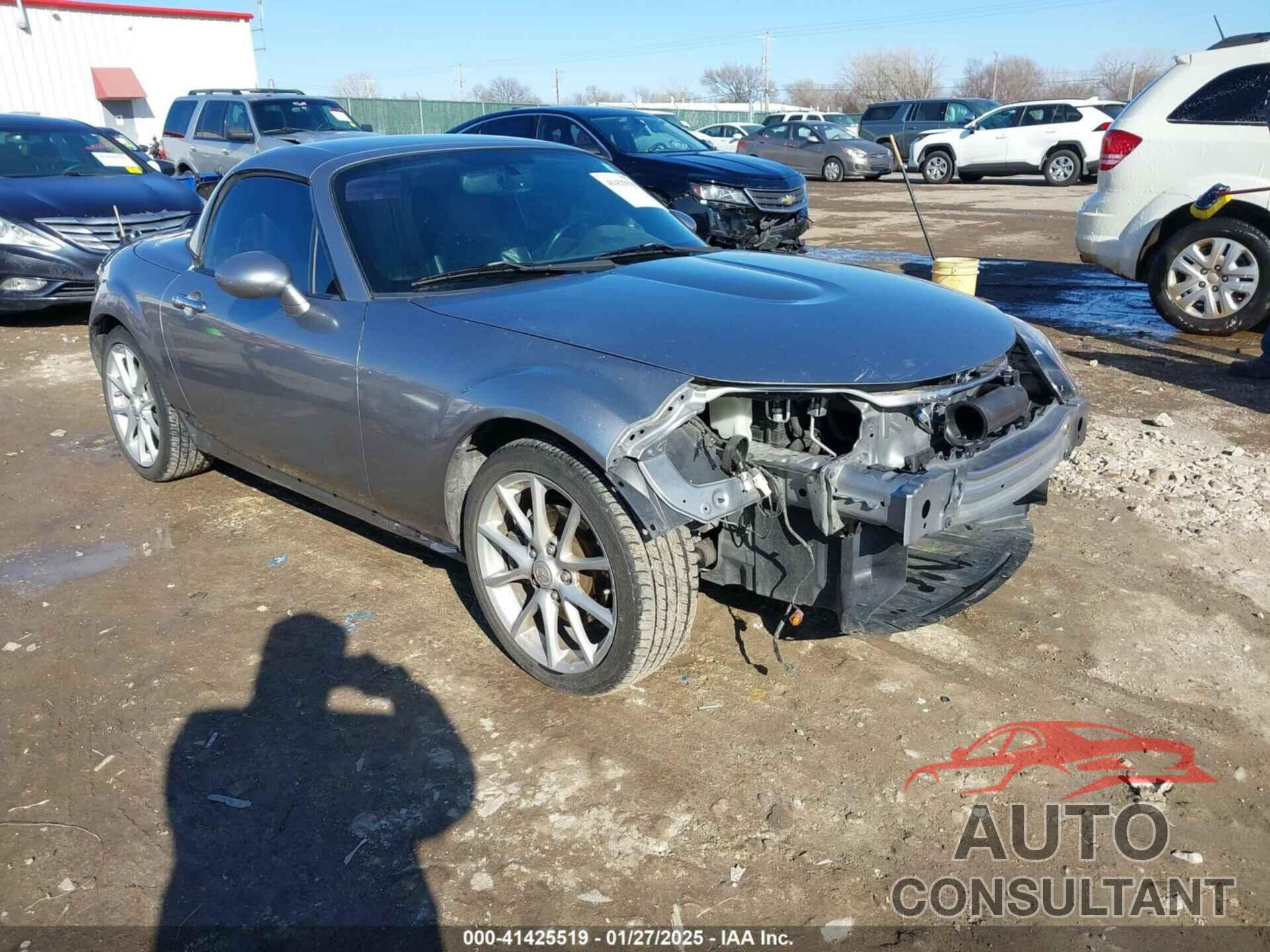 MAZDA MX-5 MIATA 2011 - JM1NC2PF8B0218838