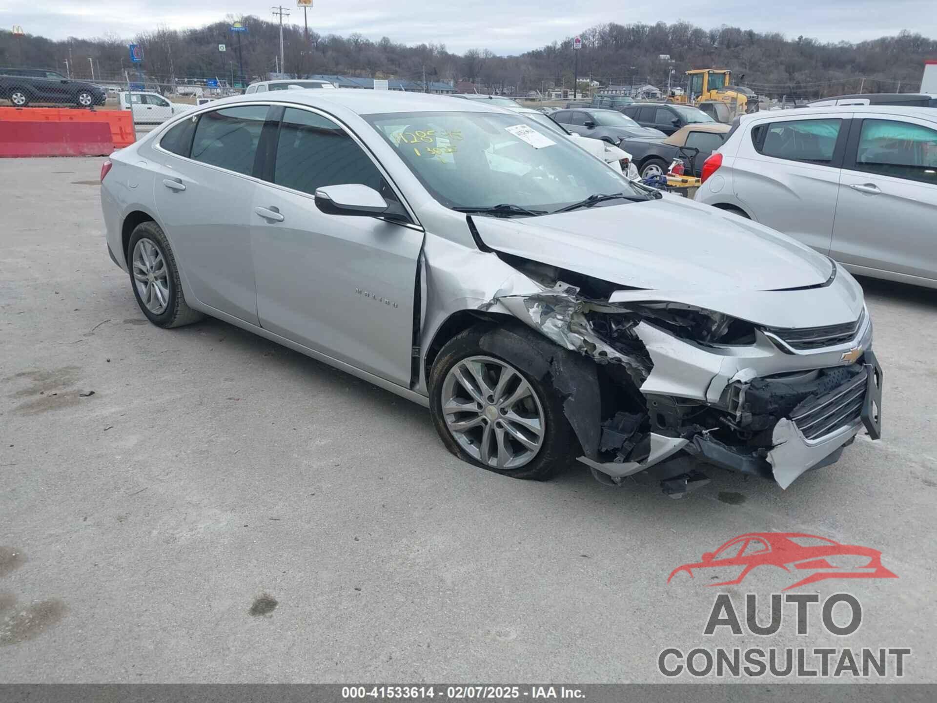 CHEVROLET MALIBU 2018 - 1G1ZD5STXJF122694