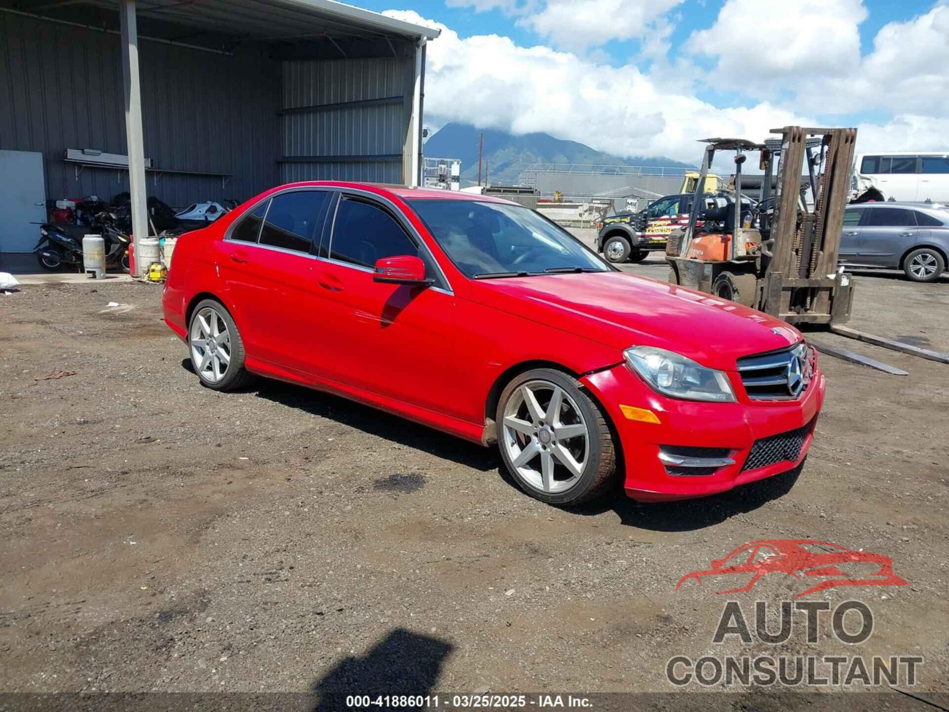 MERCEDES-BENZ C 250 2014 - WDDGF4HB3EA952668