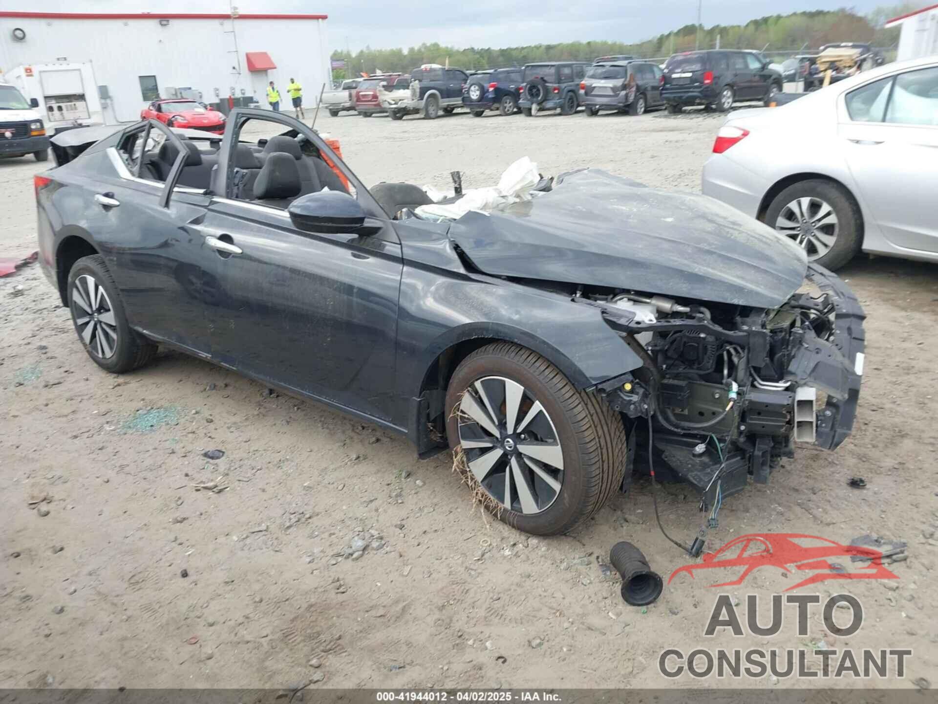 NISSAN ALTIMA 2021 - 1N4BL4DV0MN303548