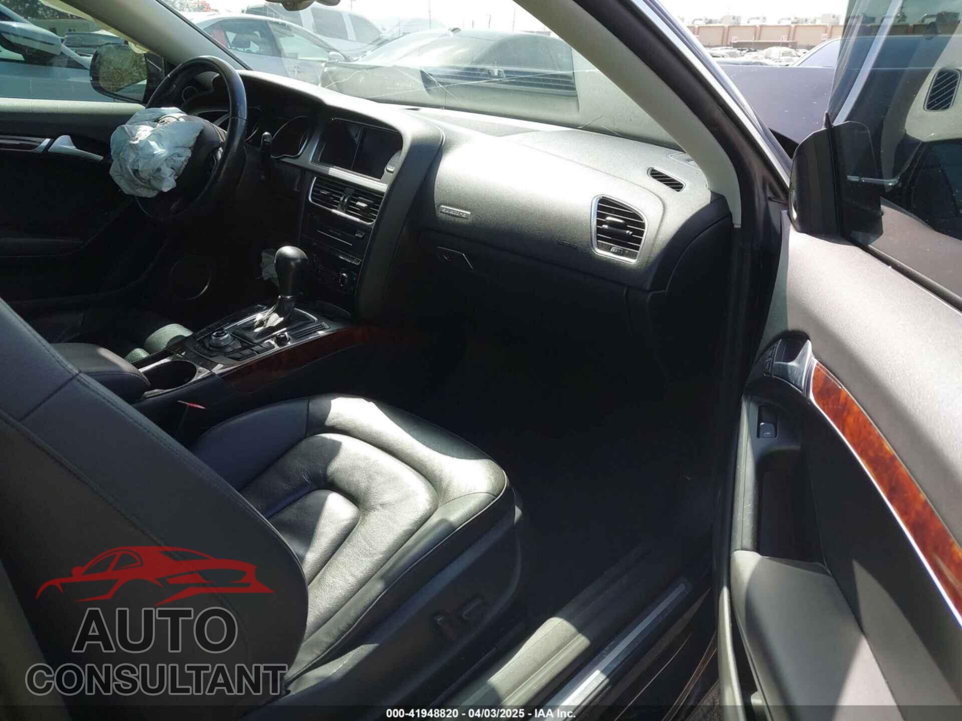 AUDI A5 2012 - WAULFAFR2CA016445