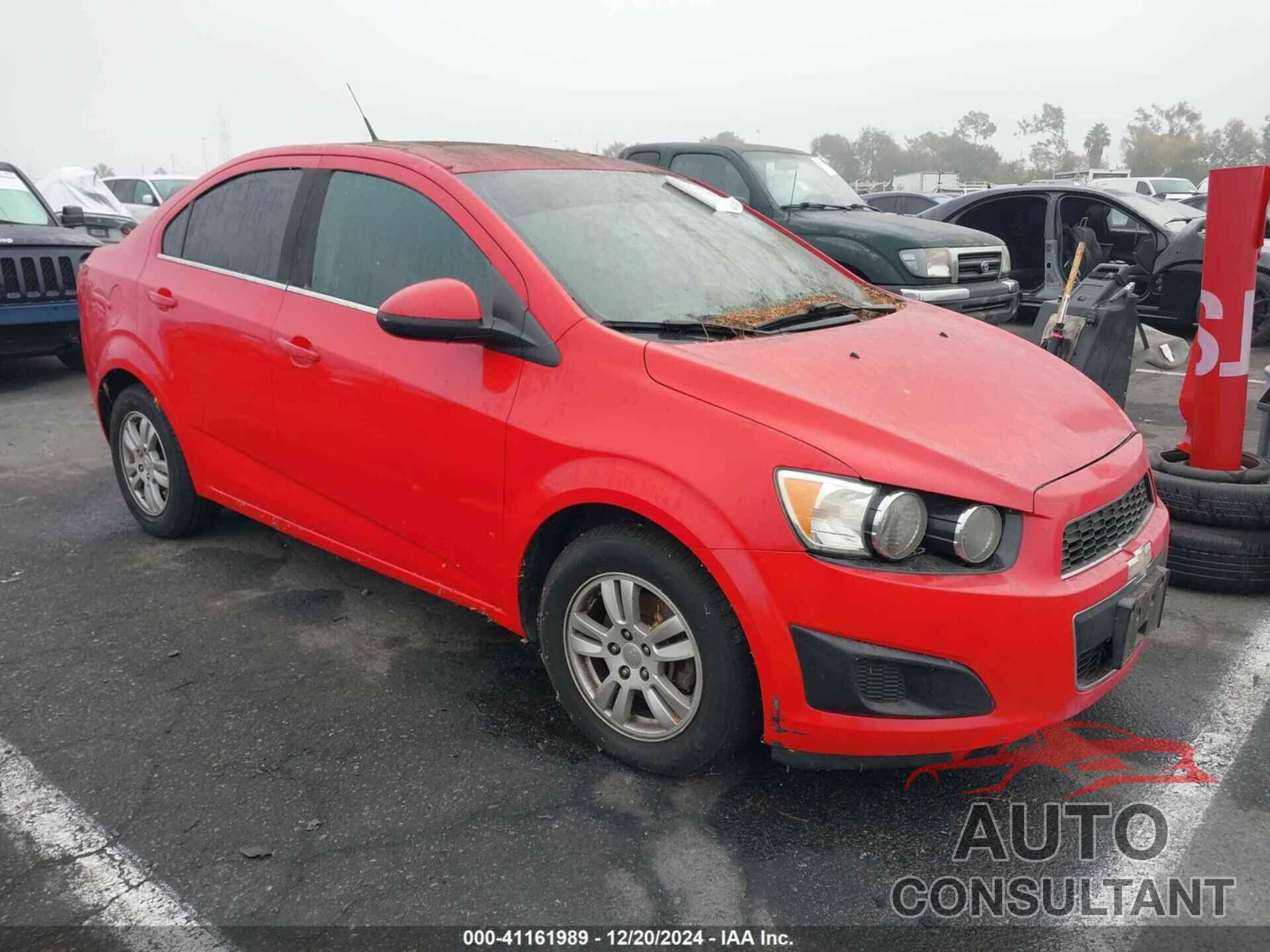 CHEVROLET SONIC 2014 - 1G1JC5SH0E4113001