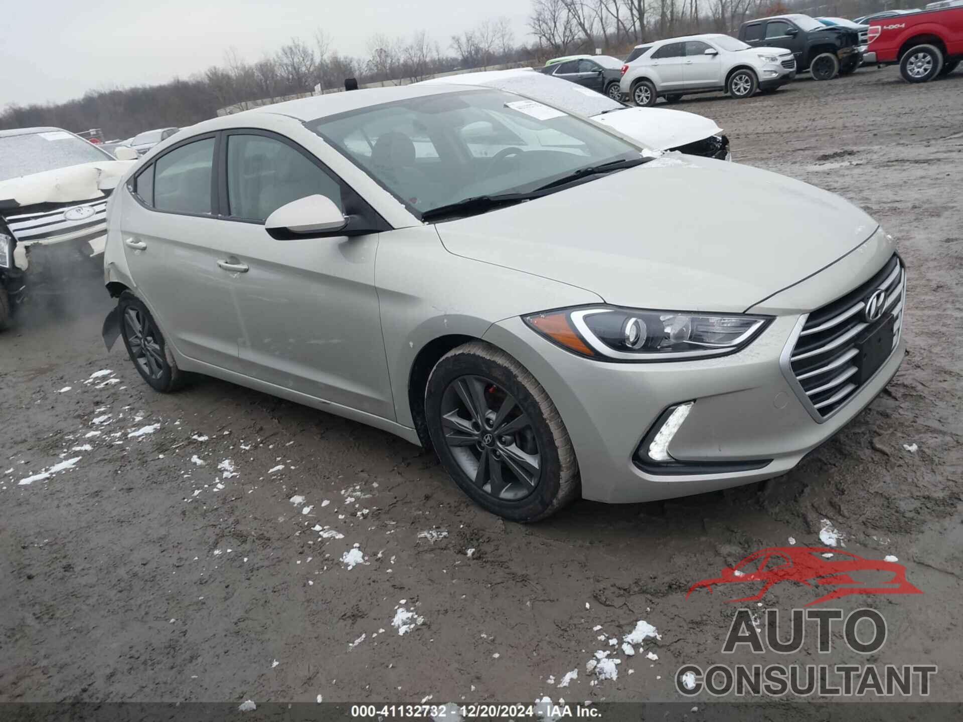 HYUNDAI ELANTRA 2017 - KMHD84LF0HU195244