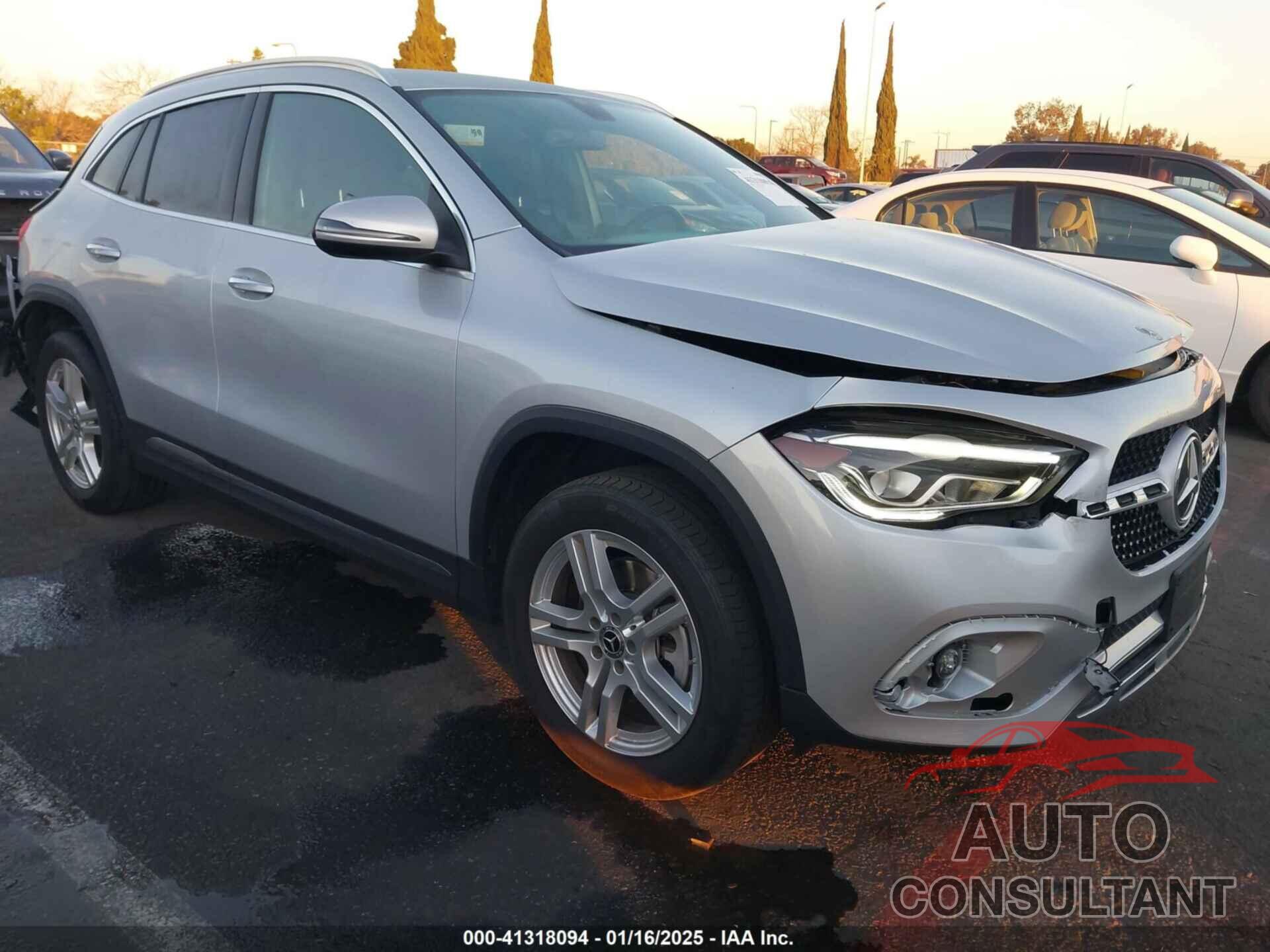 MERCEDES-BENZ GLA 250 2022 - W1N4N4GB5NJ394770