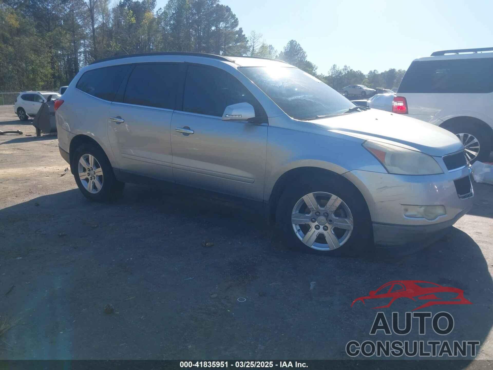 CHEVROLET TRAVERSE 2012 - 1GNKRGED9CJ126799